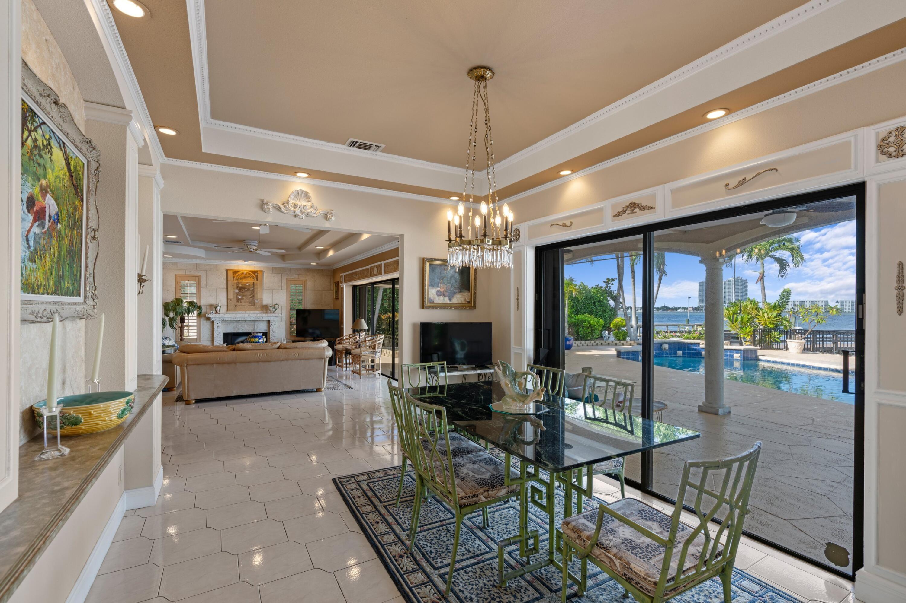 1010 Pine Point Road