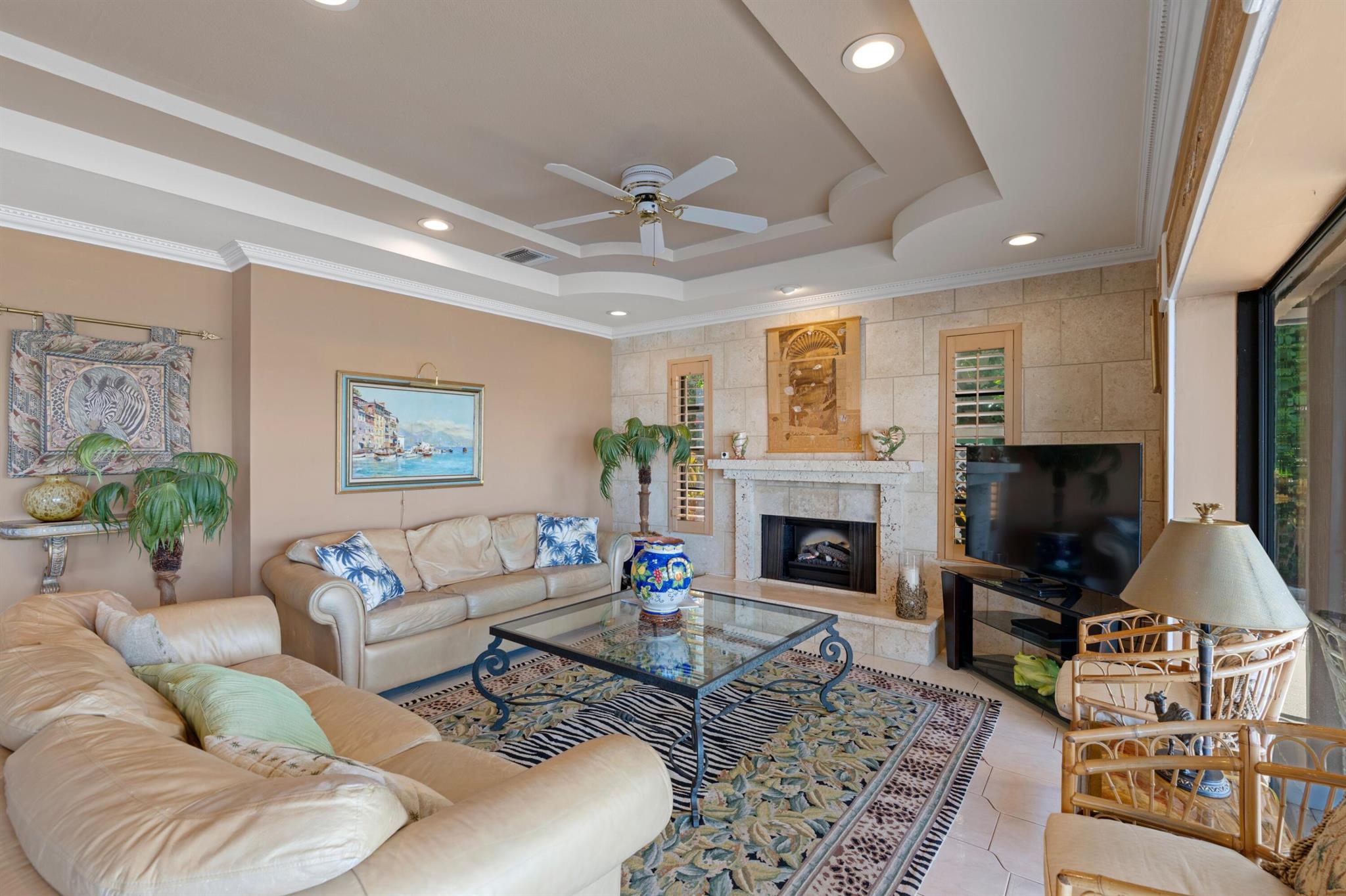 1010 Pine Point Road