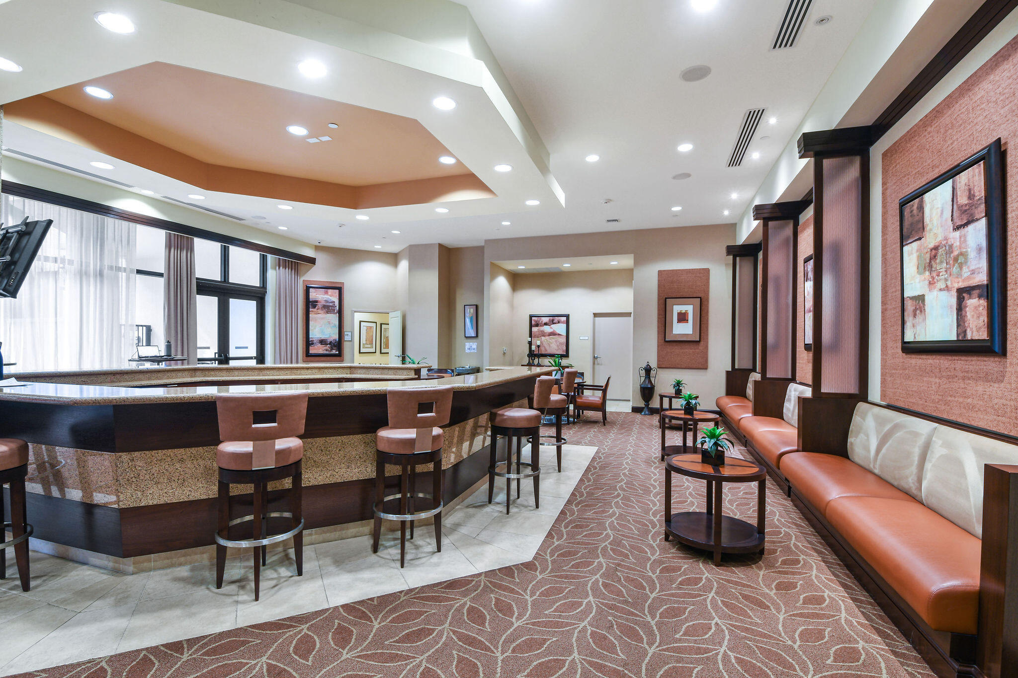 701 S Olive Avenue 818