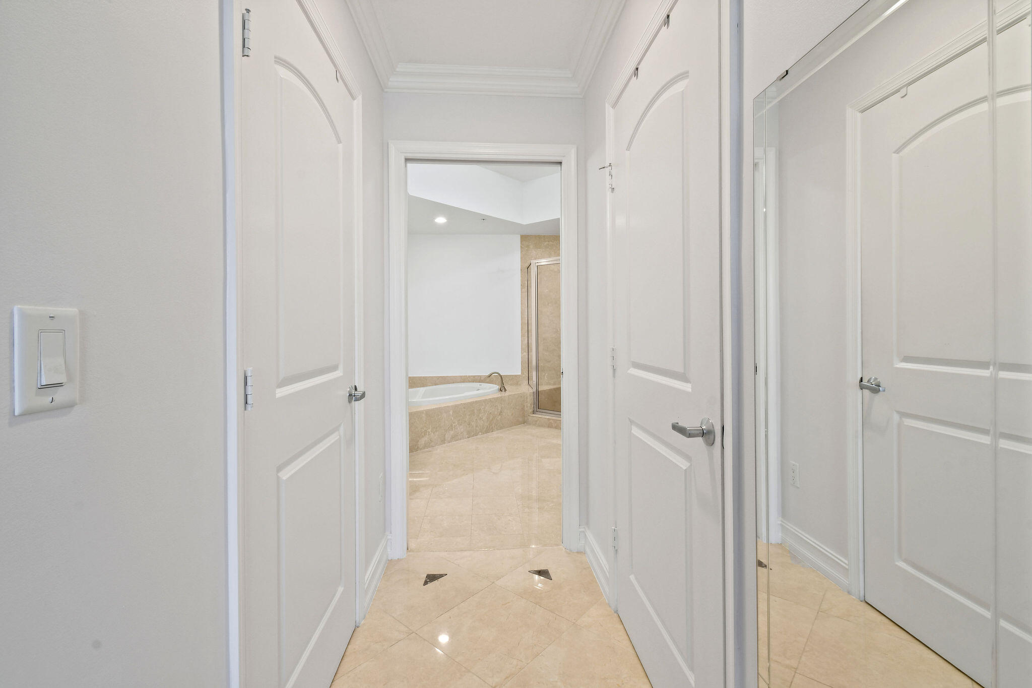 701 S Olive Avenue 818