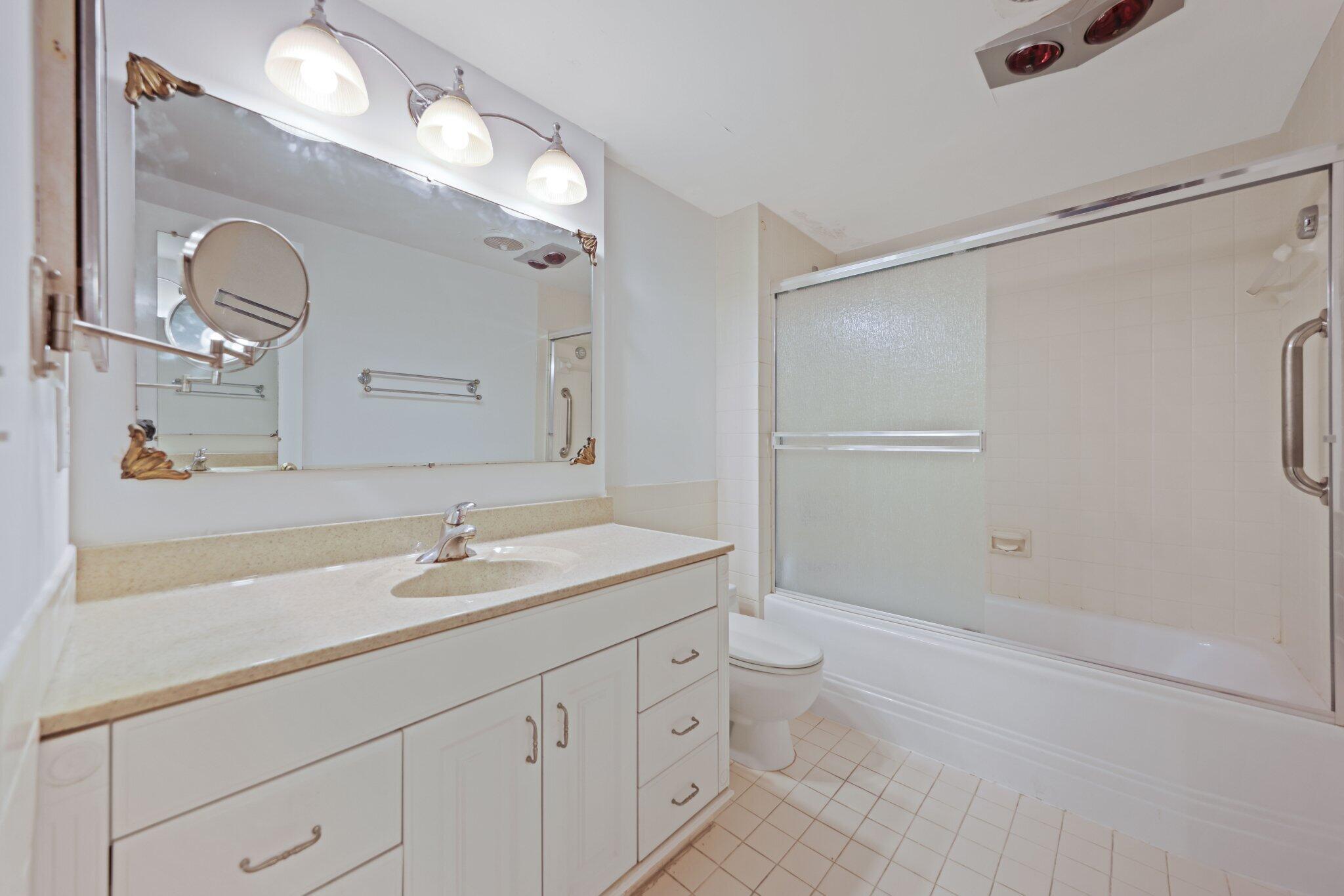 50 East Road 3c