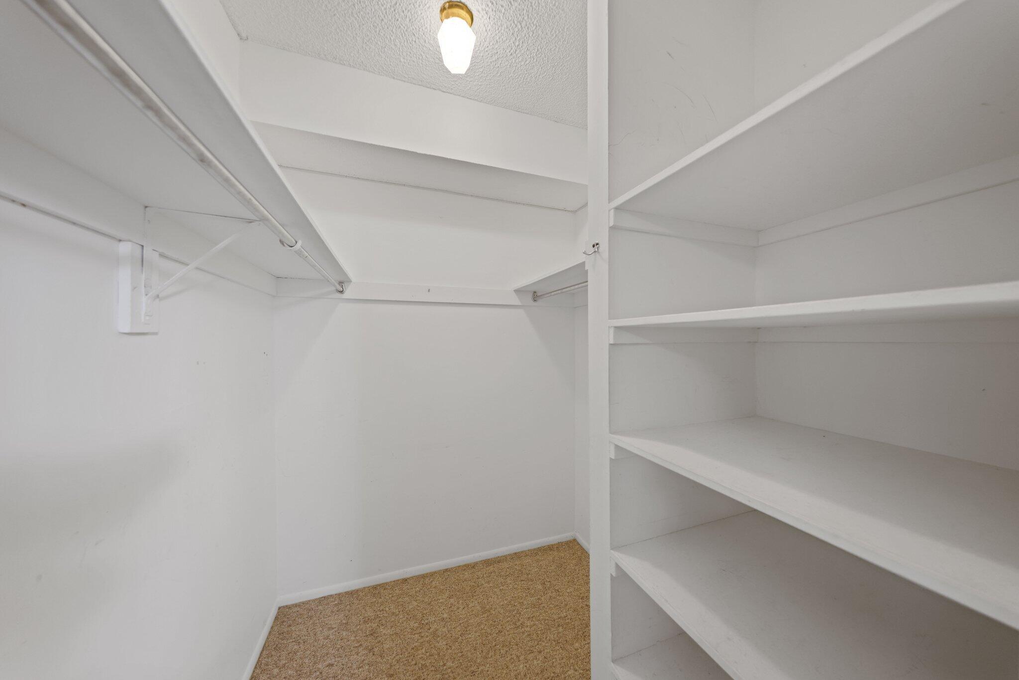 50 East Road 3c