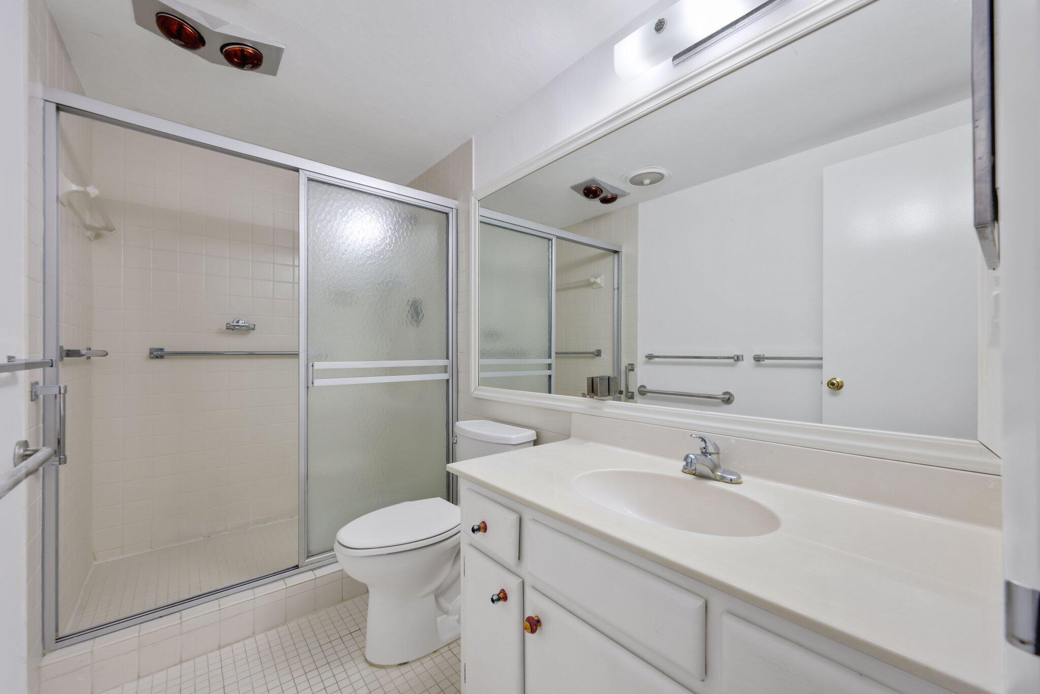 50 East Road 3c