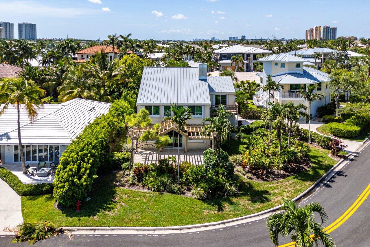 1031 Pine Point Road