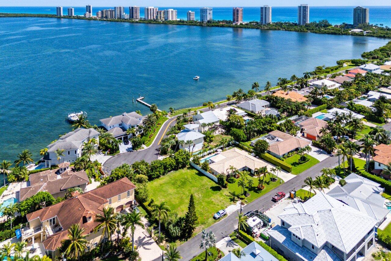 1031 Pine Point Road