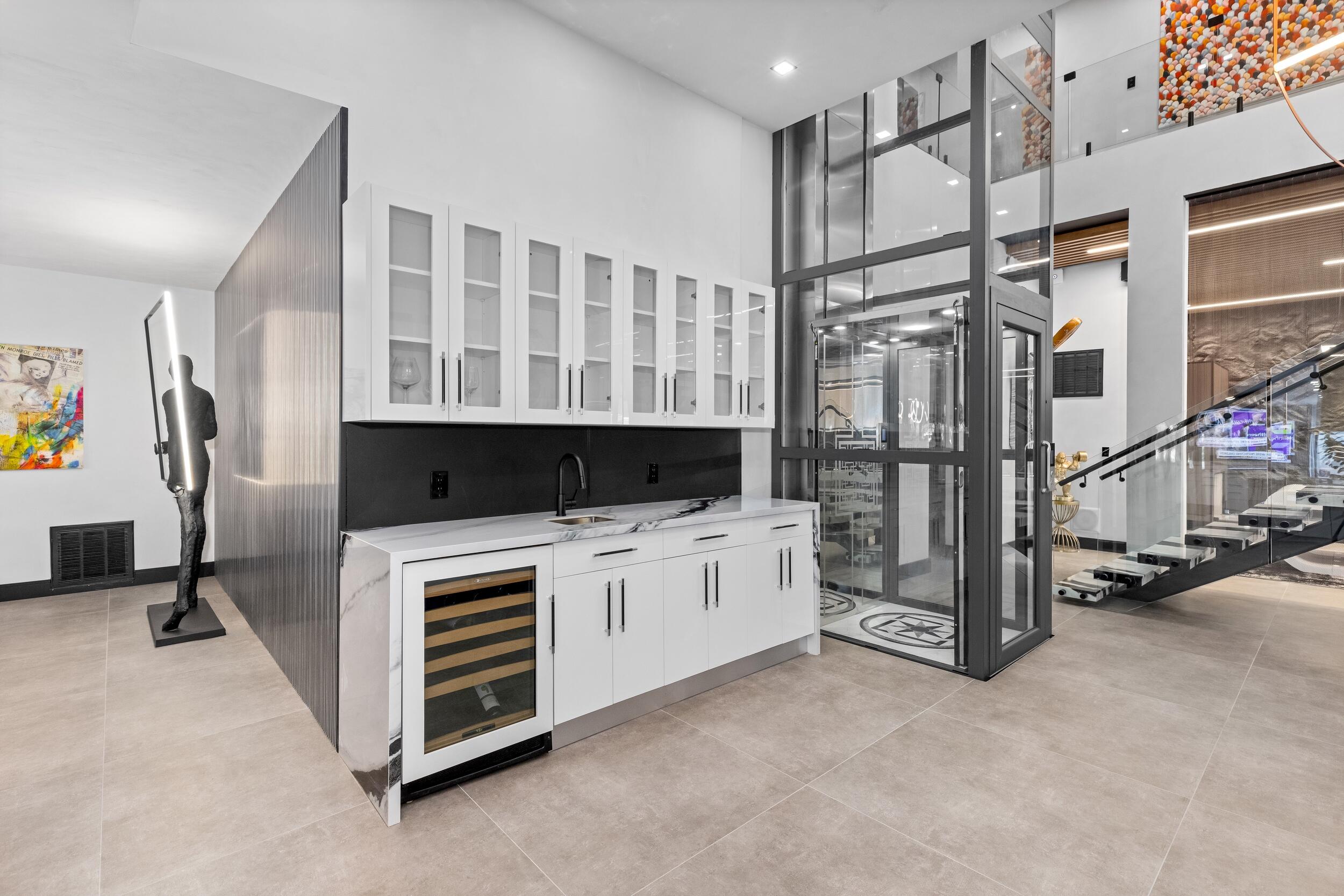 839 NE Bay Isle Drive