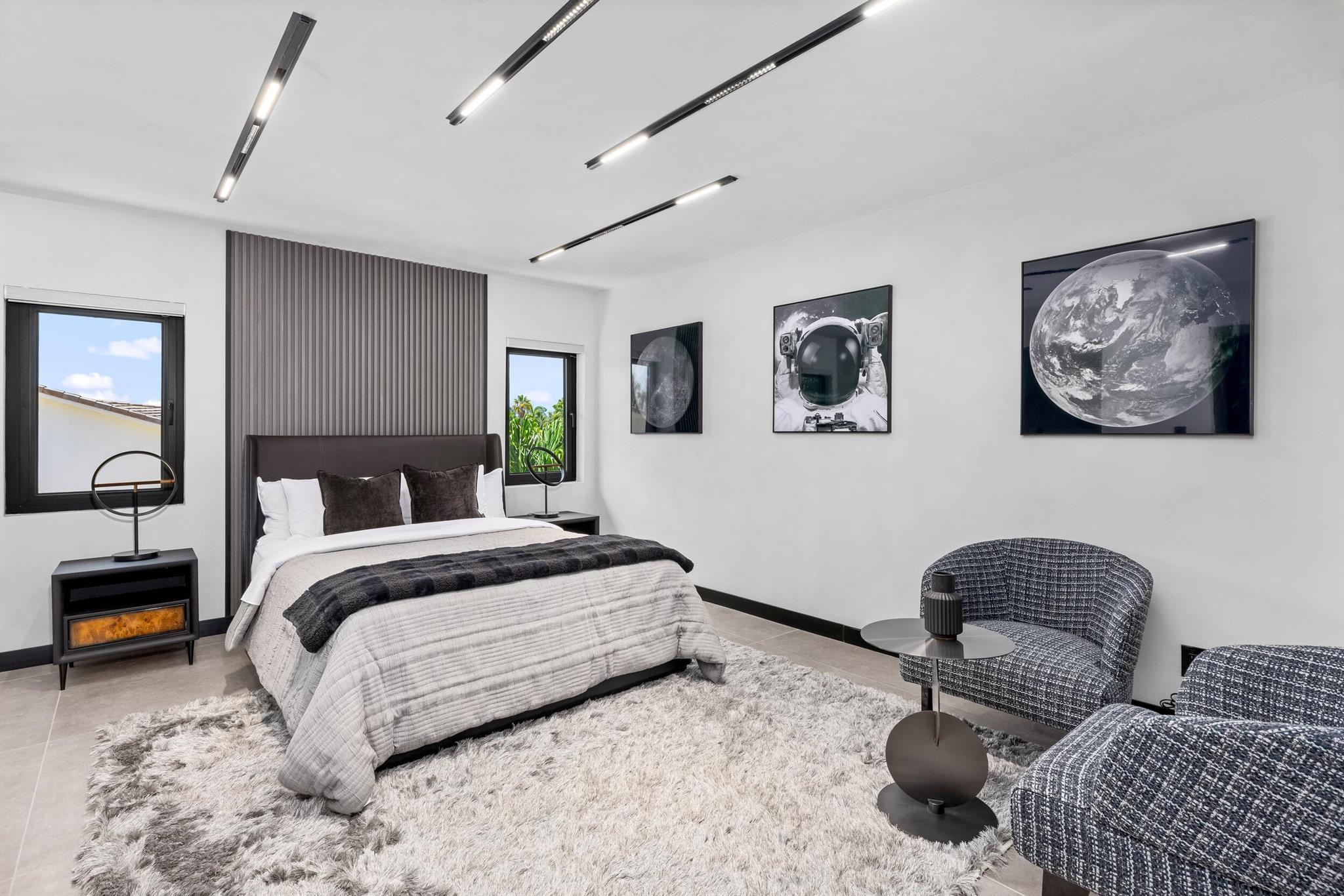 839 NE Bay Isle Drive