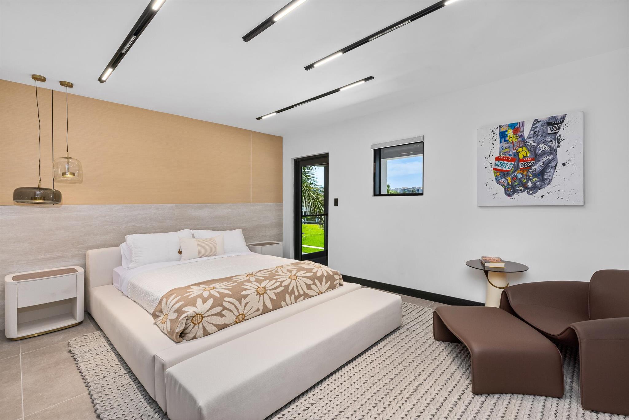 839 NE Bay Isle Drive