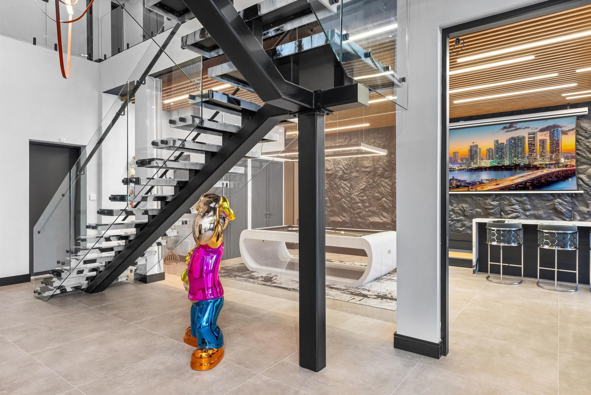 839 NE Bay Isle Drive