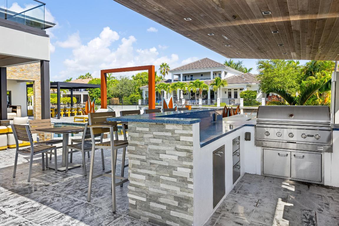 839 NE Bay Isle Drive