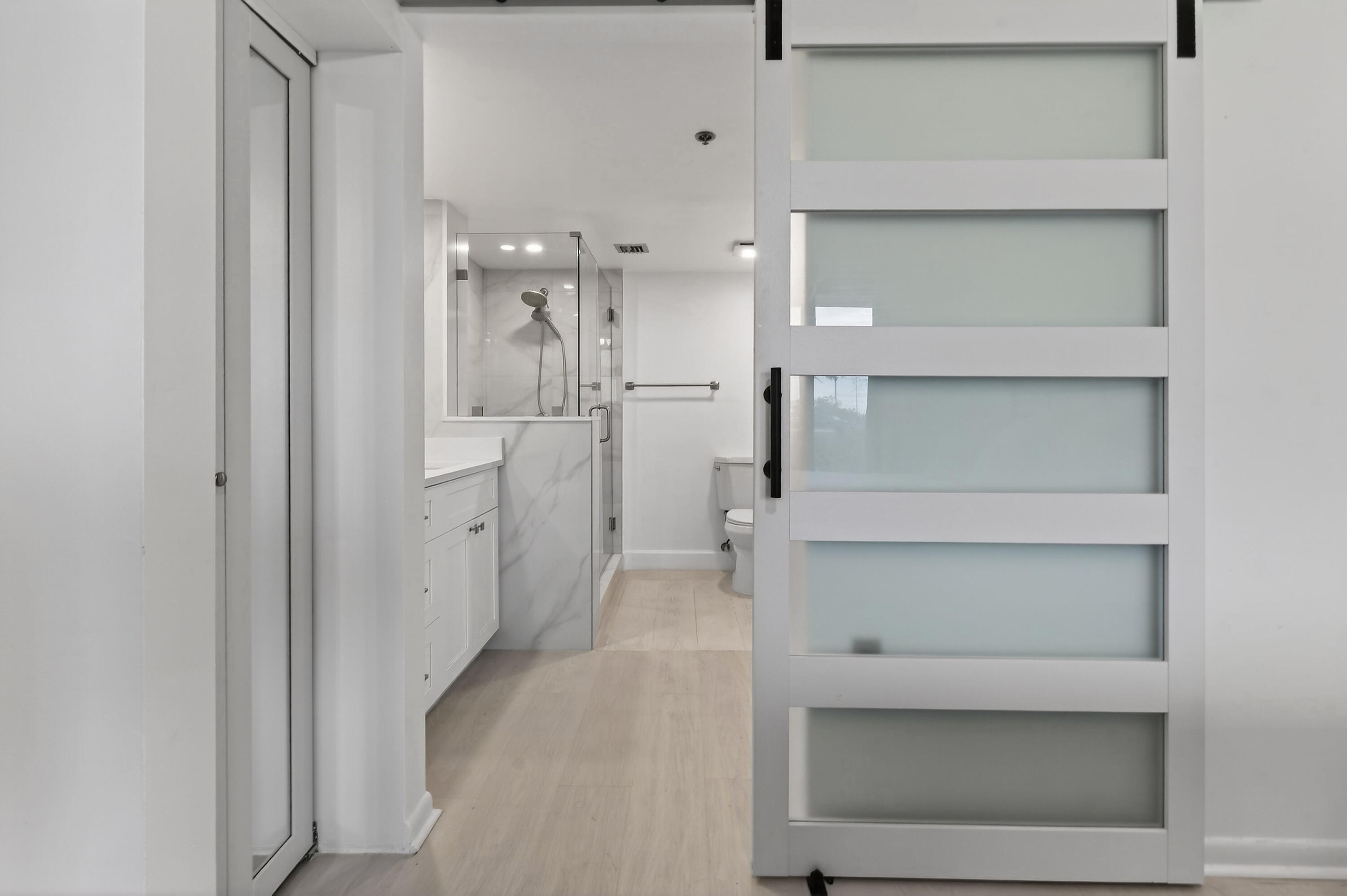 101 S Seas Drive 101