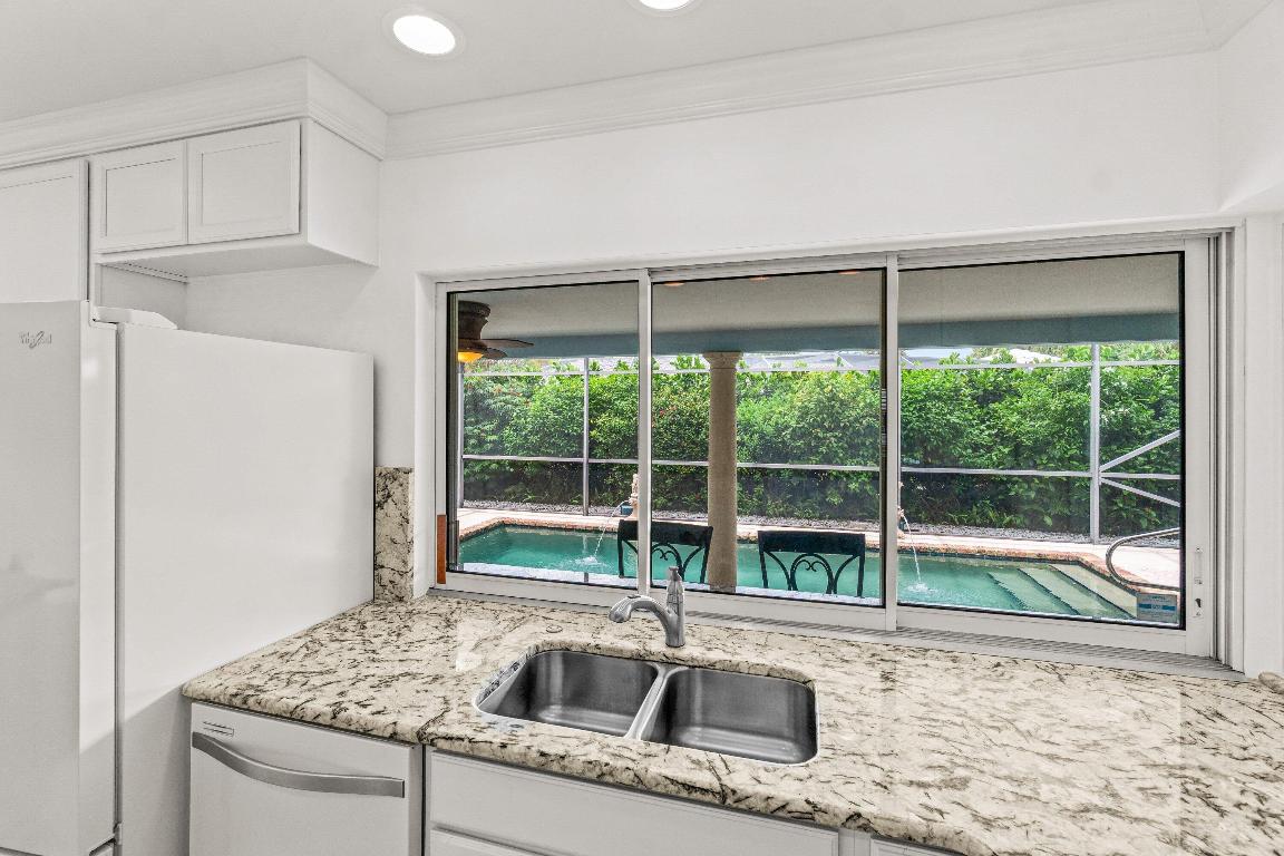 671 Juneberry Court, Boca Raton