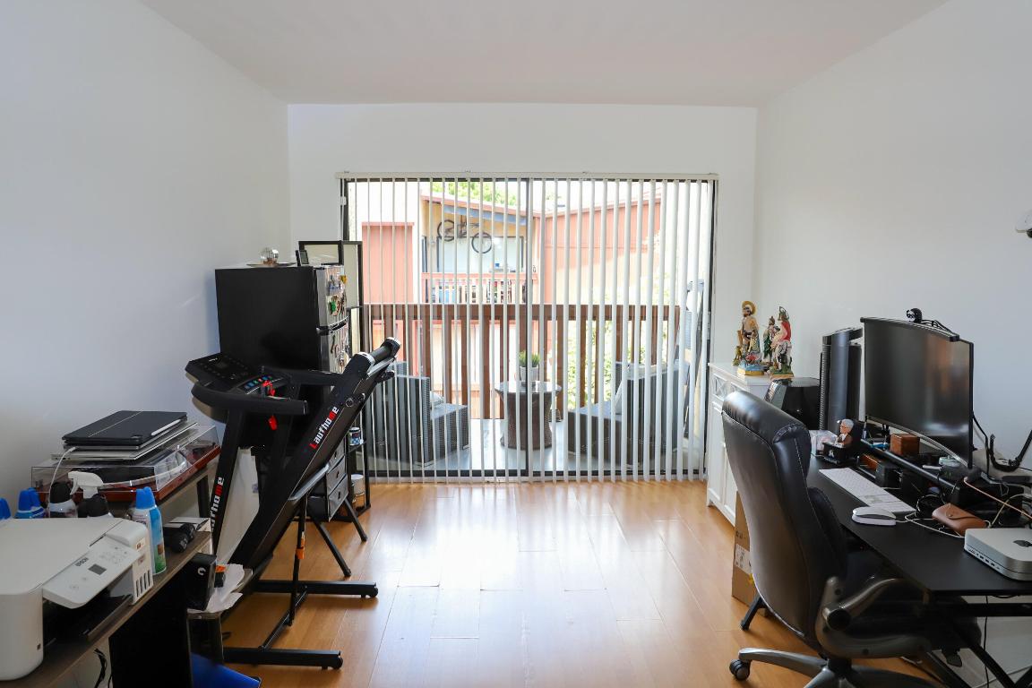 7019 SW 115th Place F31