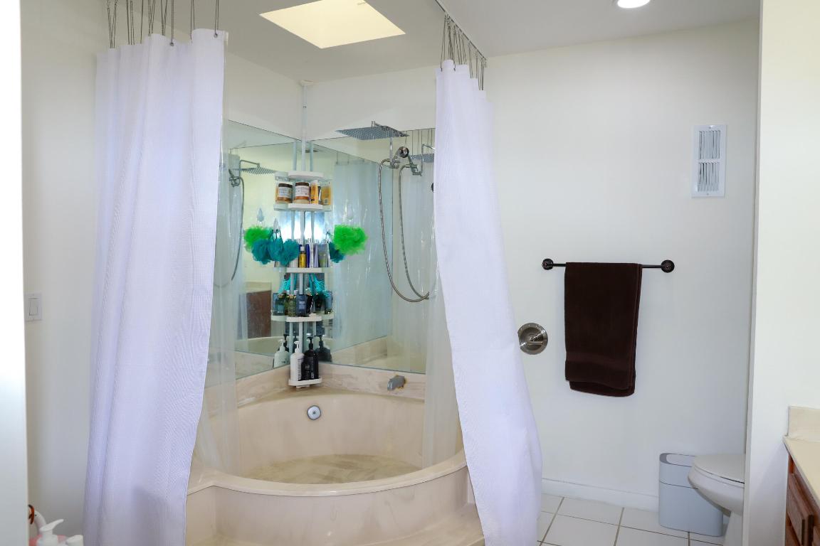 7019 SW 115th Place F31