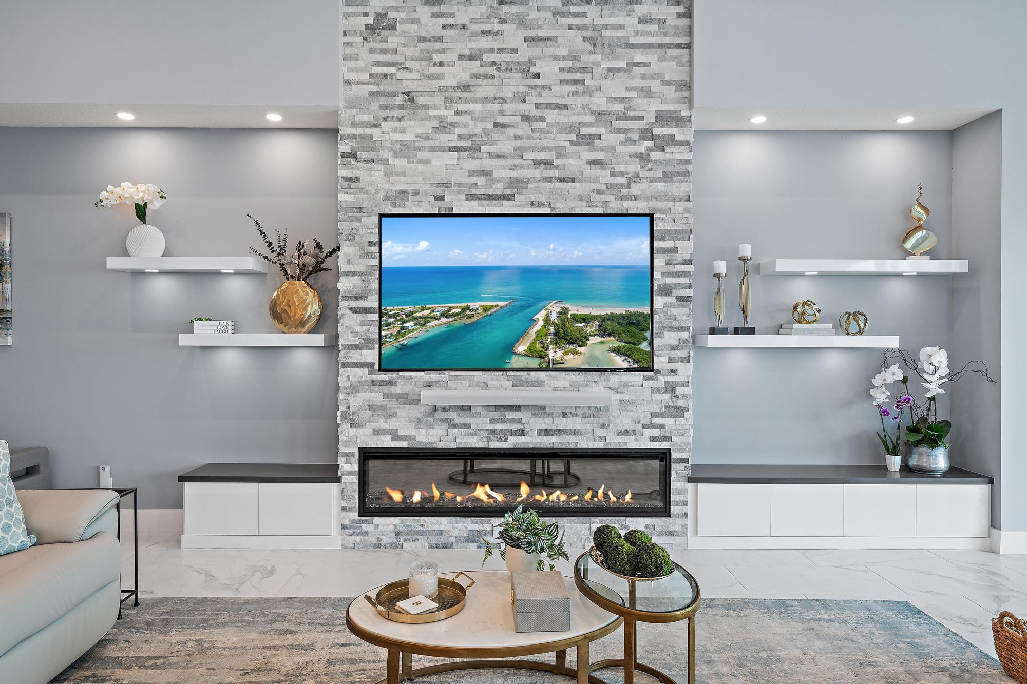 9991 Seagrass Way