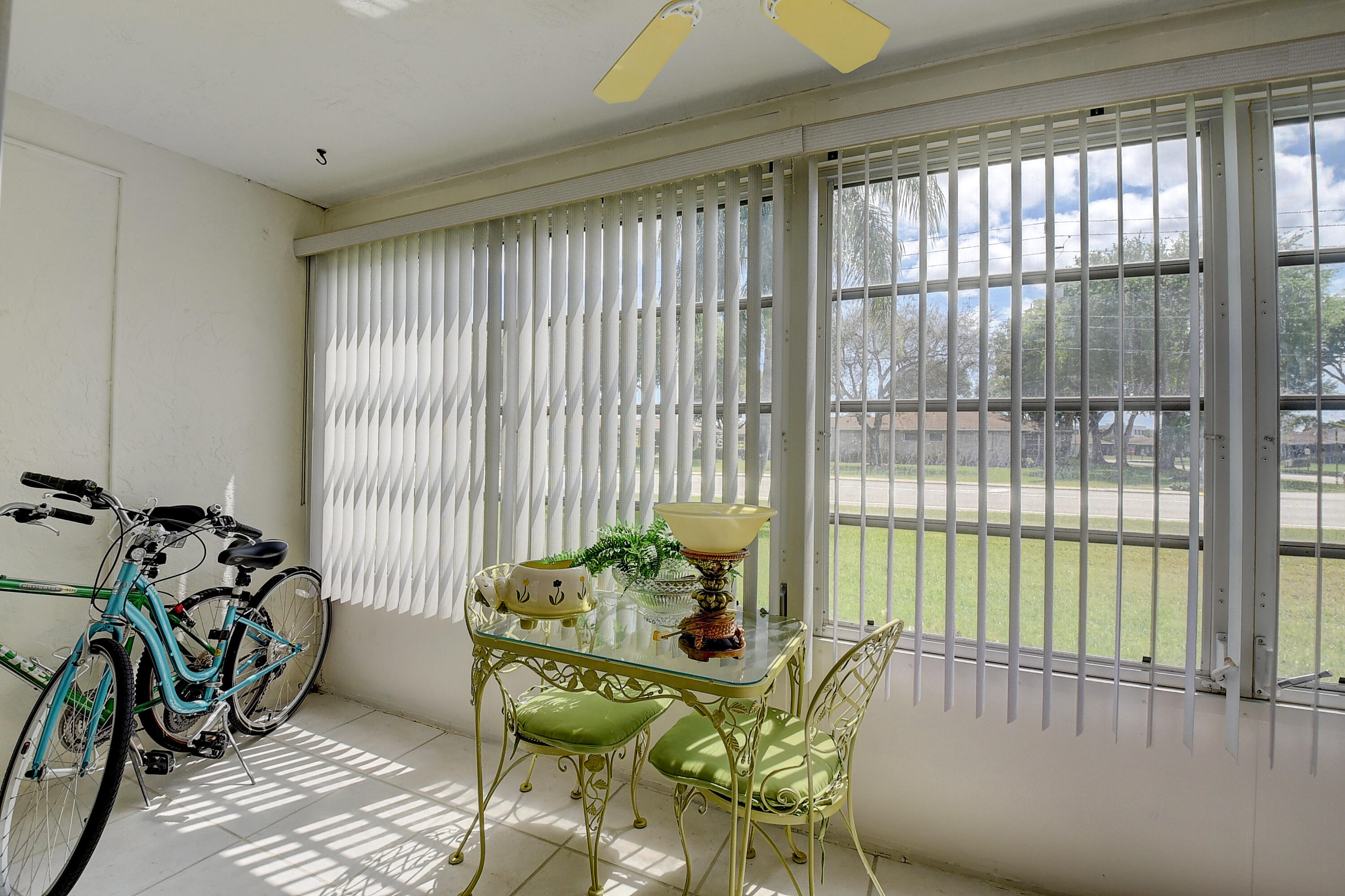 5 Abbey Lane 108