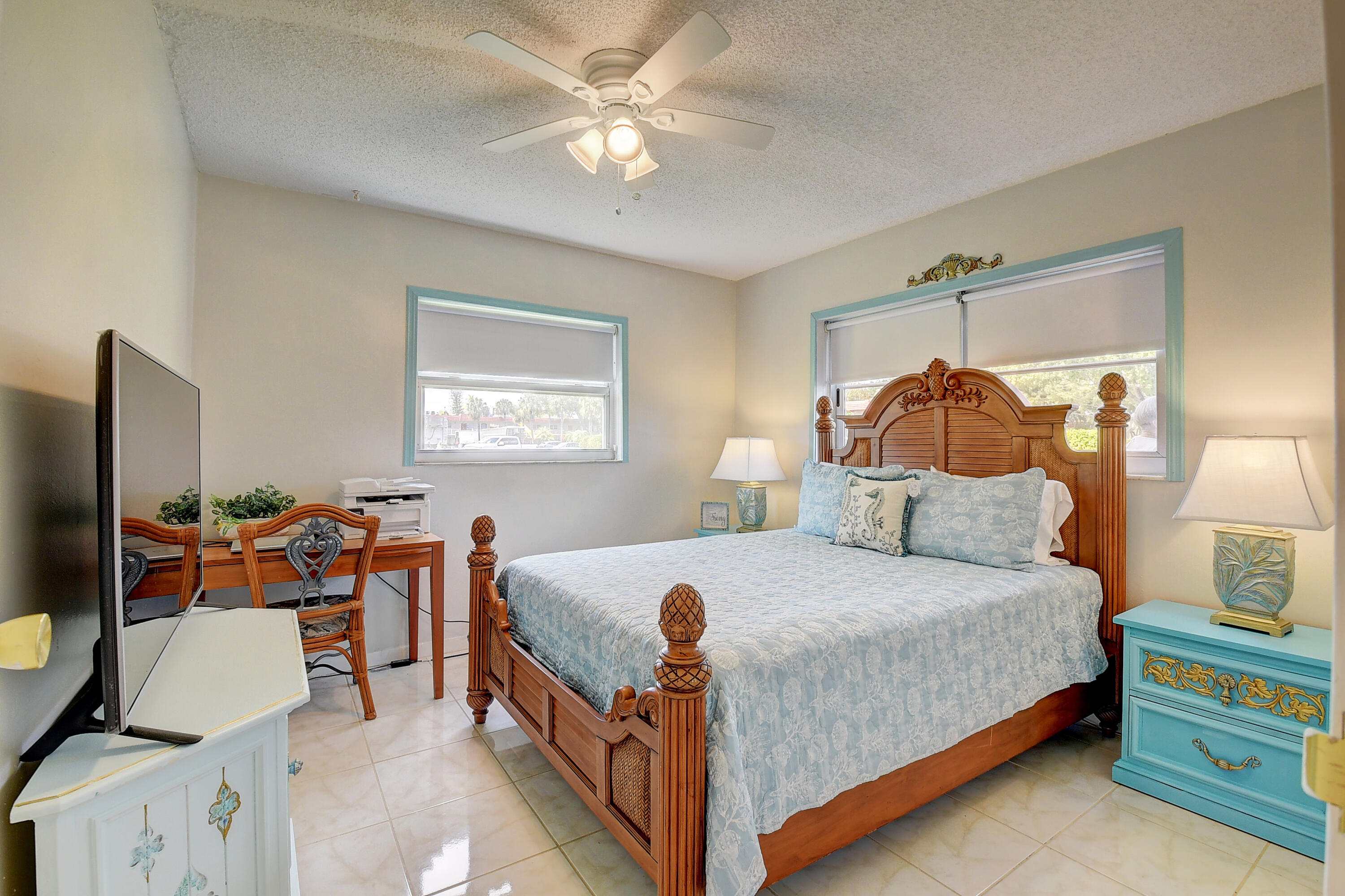 5 Abbey Lane 108