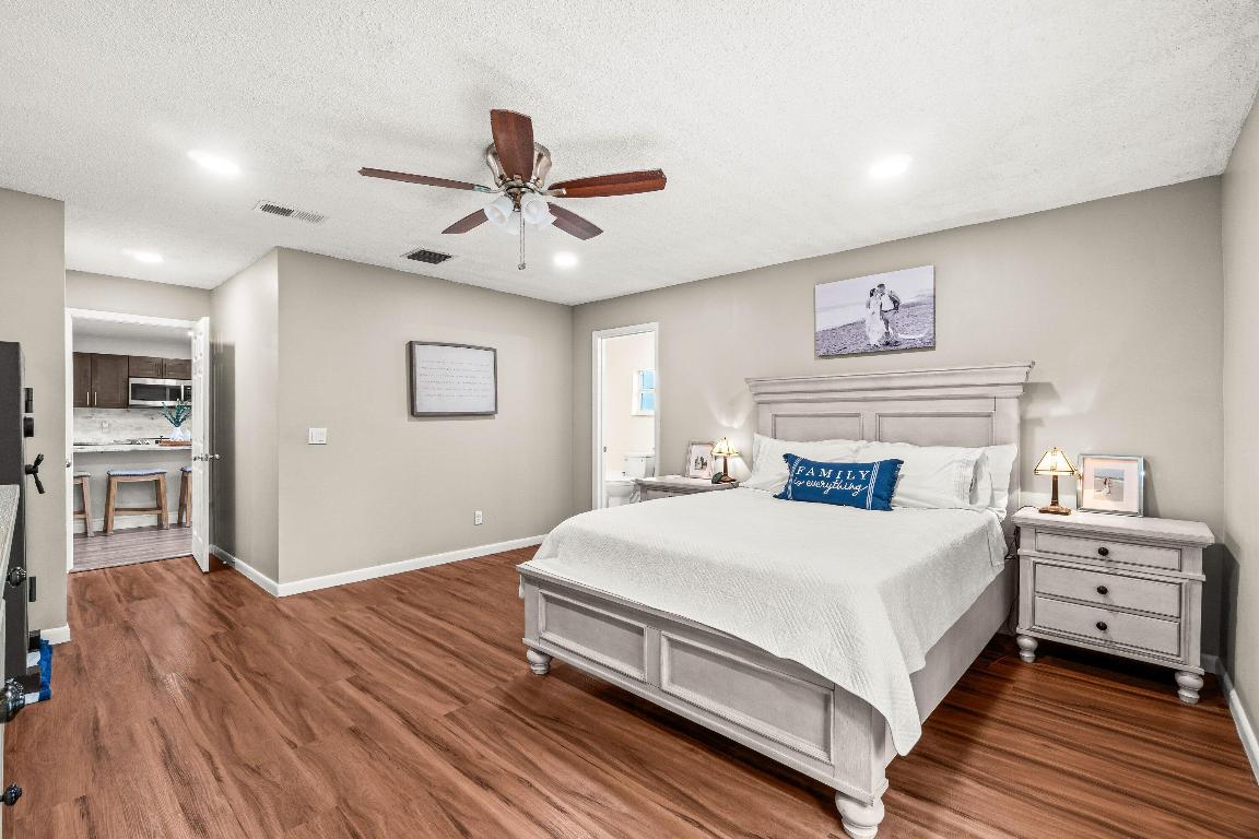 4674 Fountains Drive S