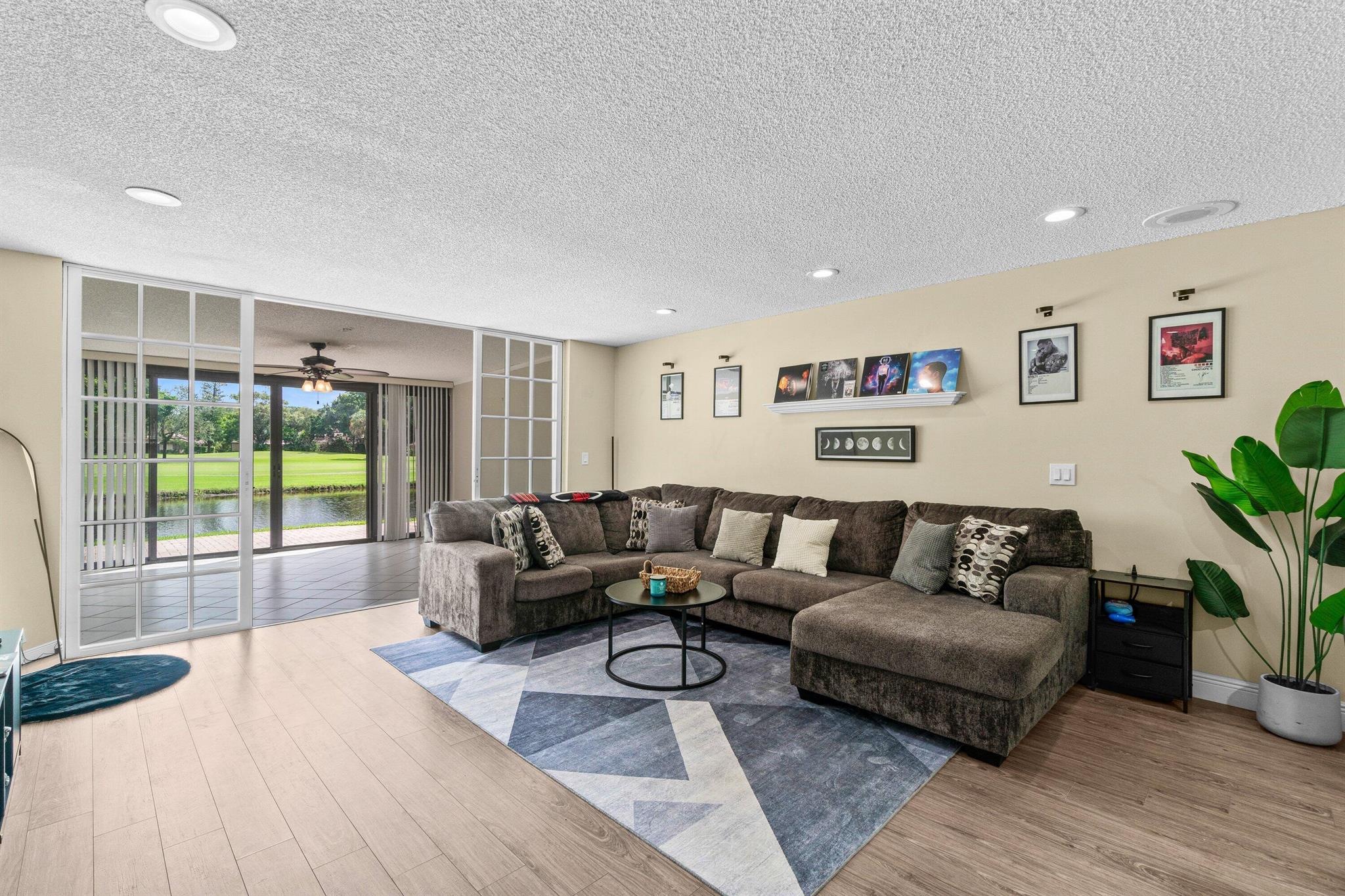 4527 Luxemburg Court