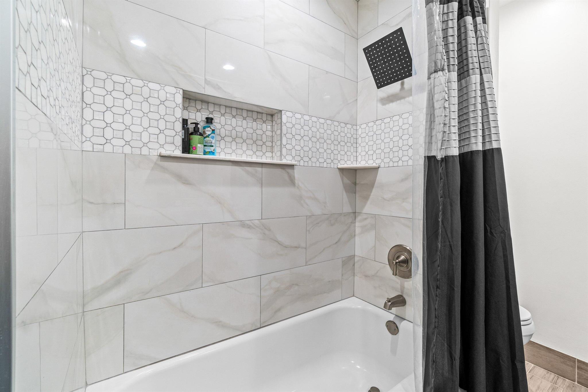 4527 Luxemburg Court