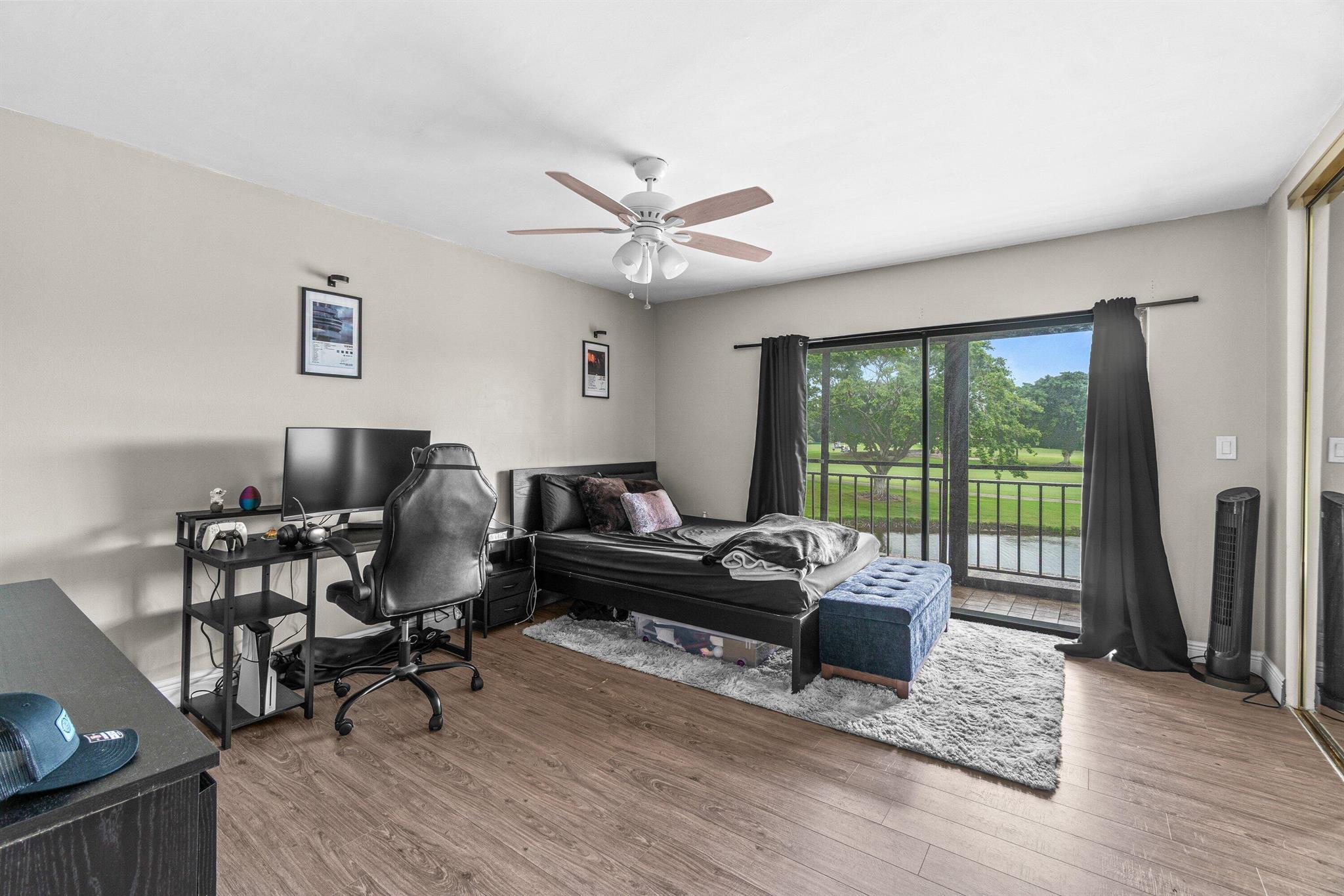 4527 Luxemburg Court