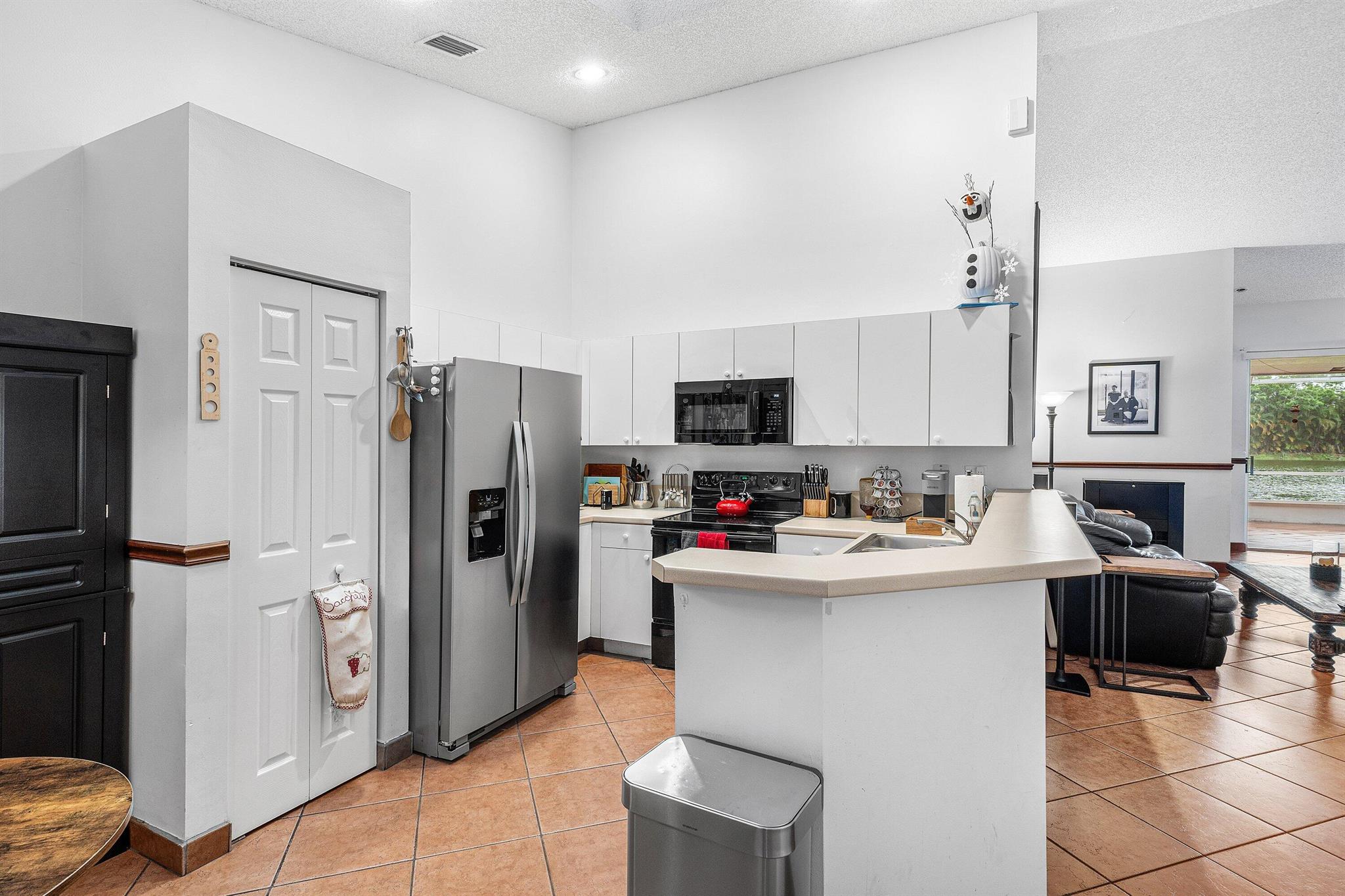 18470 Via Di Sorrento