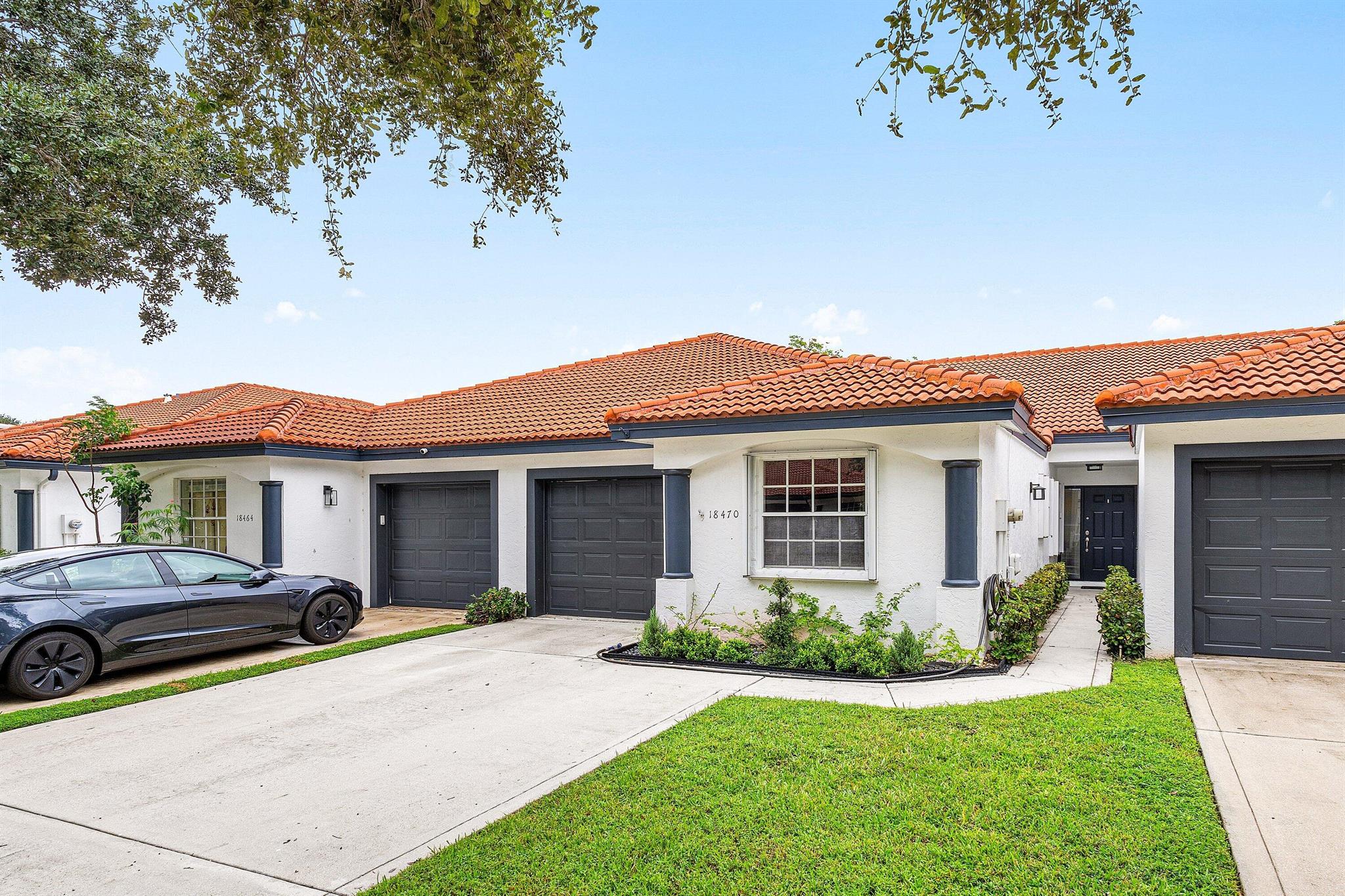 18470 Via Di Sorrento