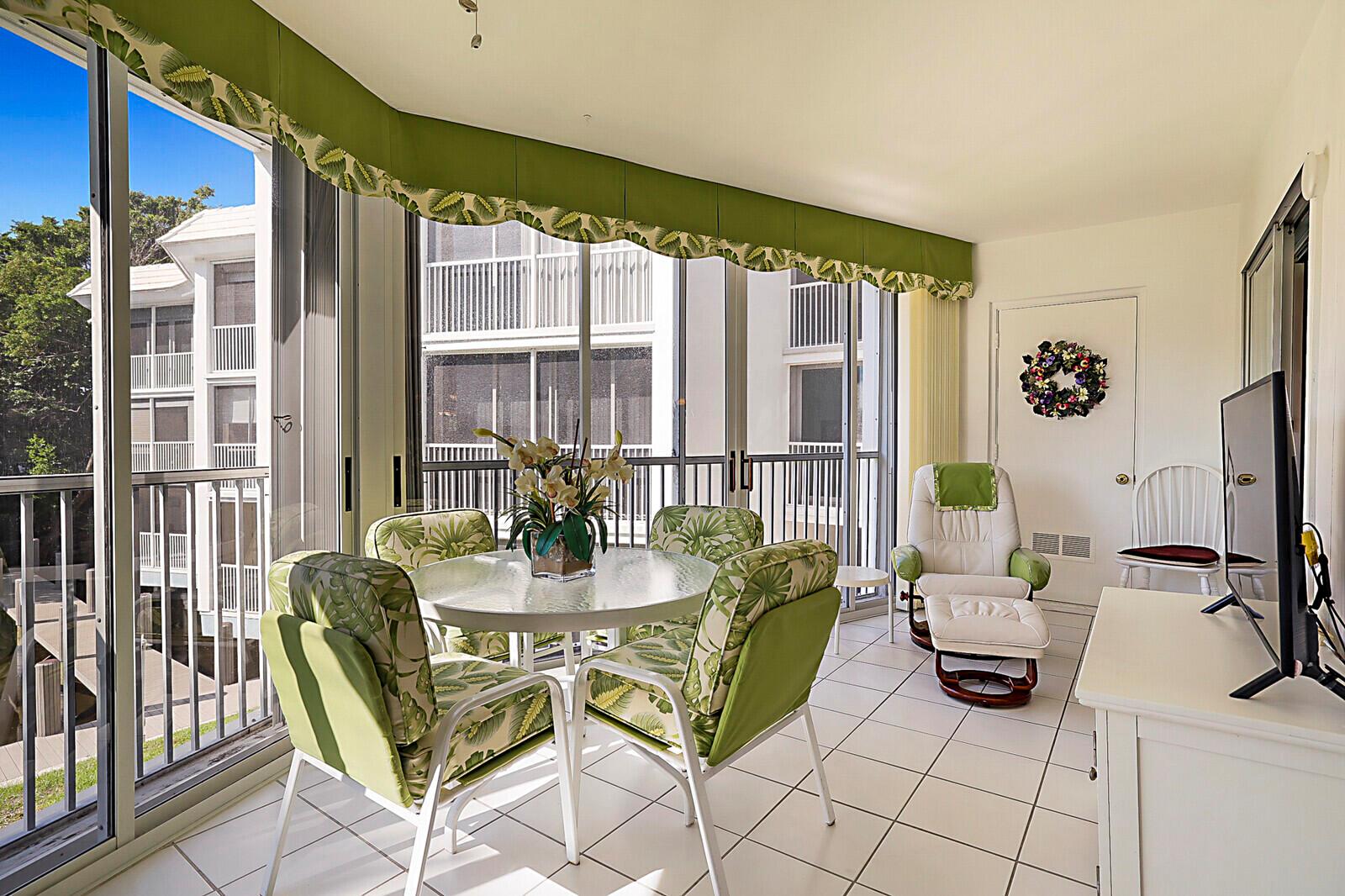 700 NE Harbour Terrace 2310