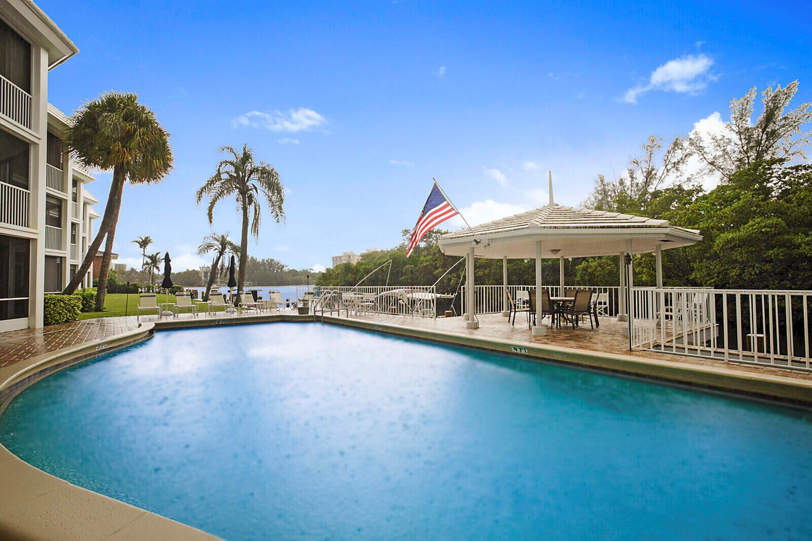 700 NE Harbour Terrace 2310