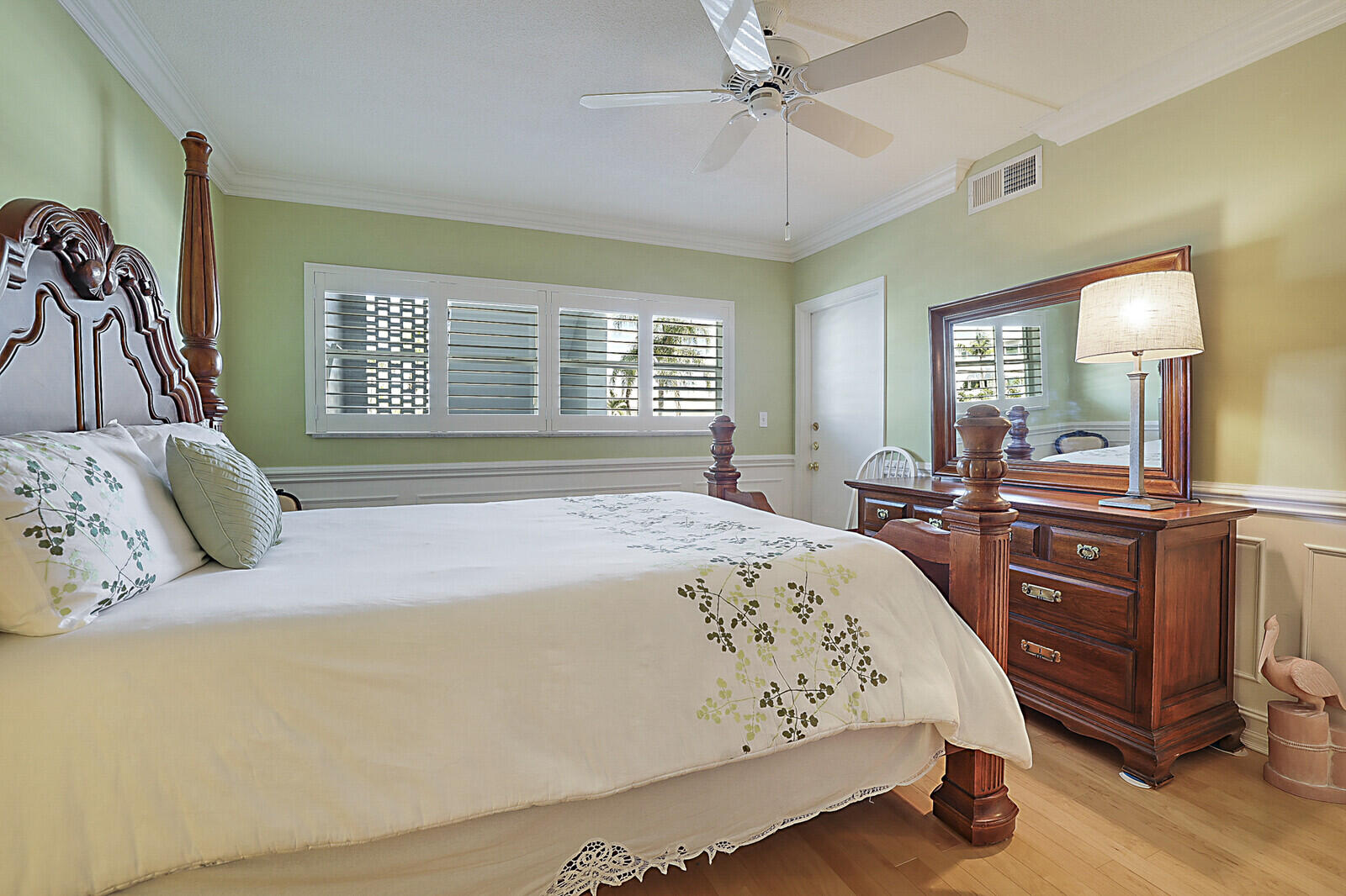 700 NE Harbour Terrace 2310