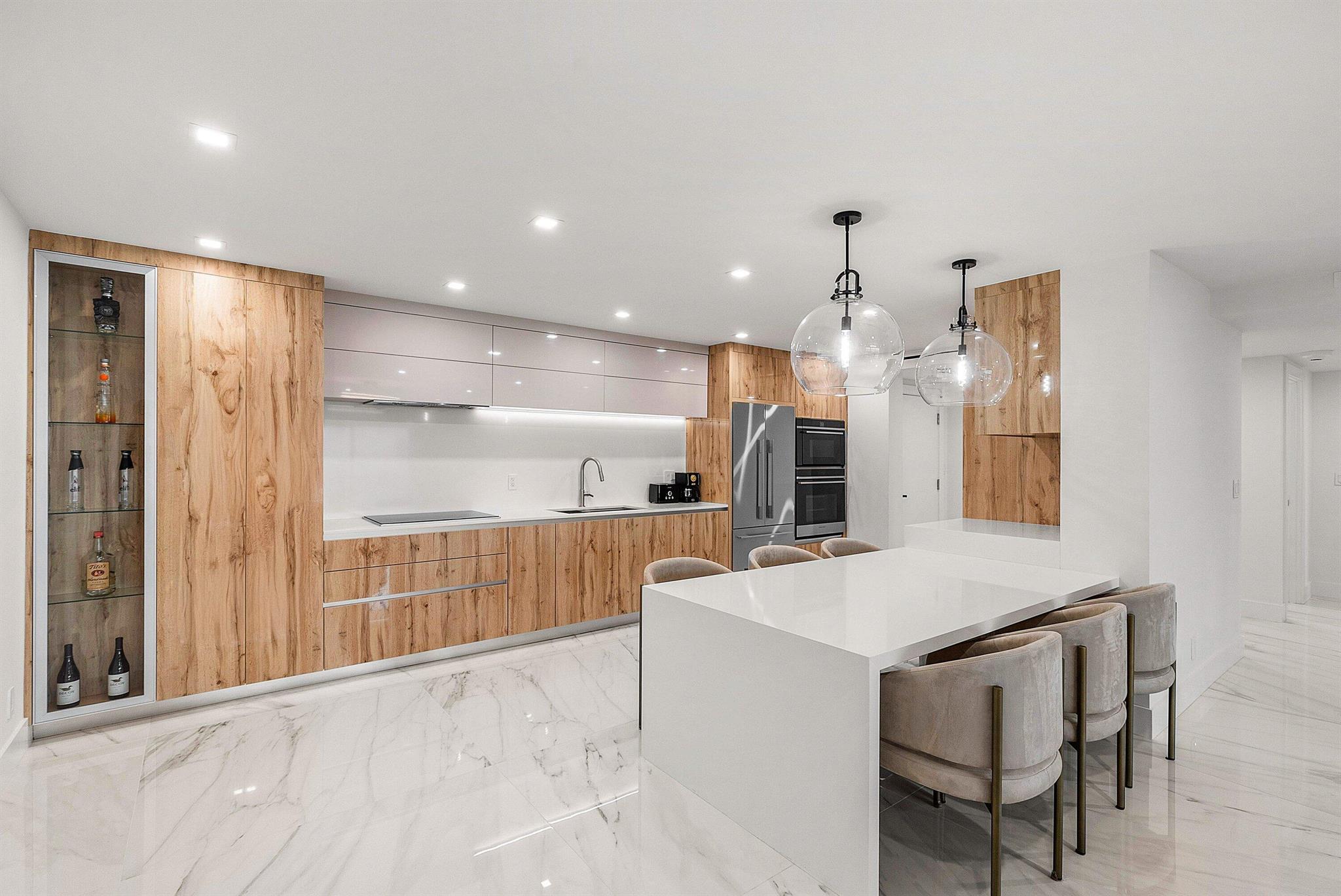 875 E Camino Real 16c