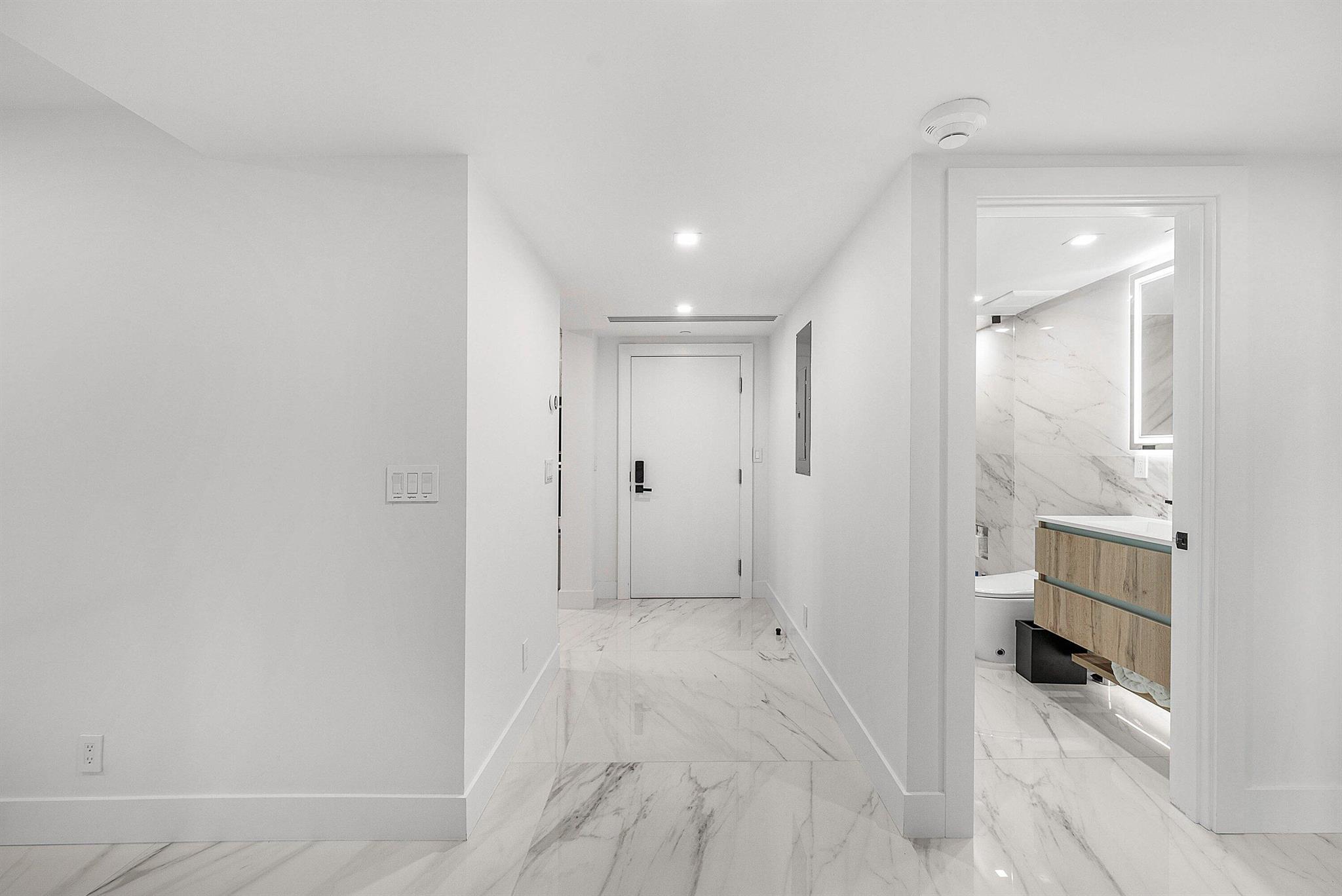 875 E Camino Real 16c