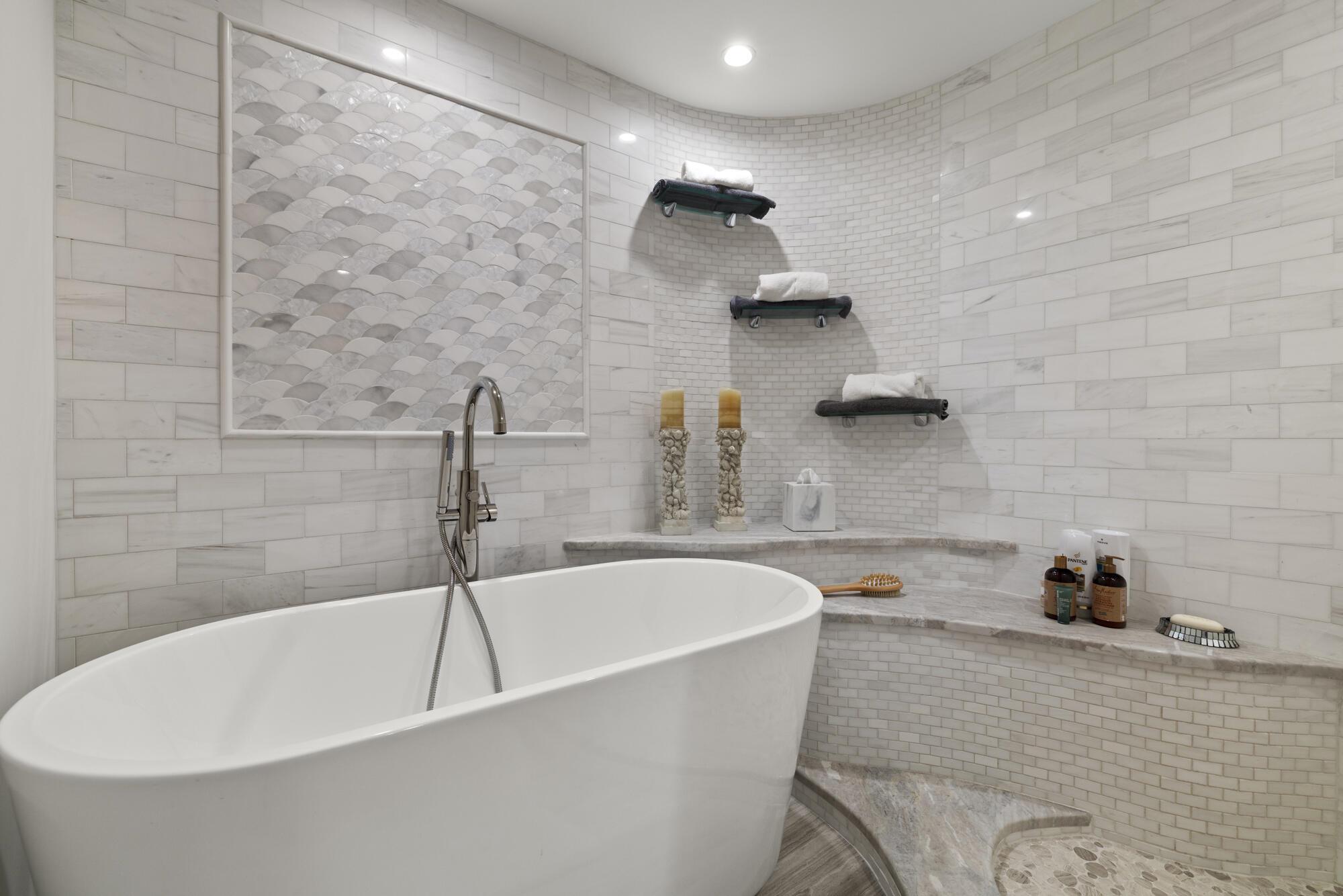 1701 NE Ocean Boulevard 104