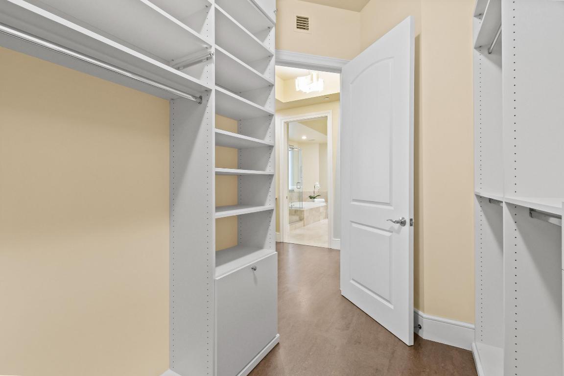 4600 N Ocean Drive 406