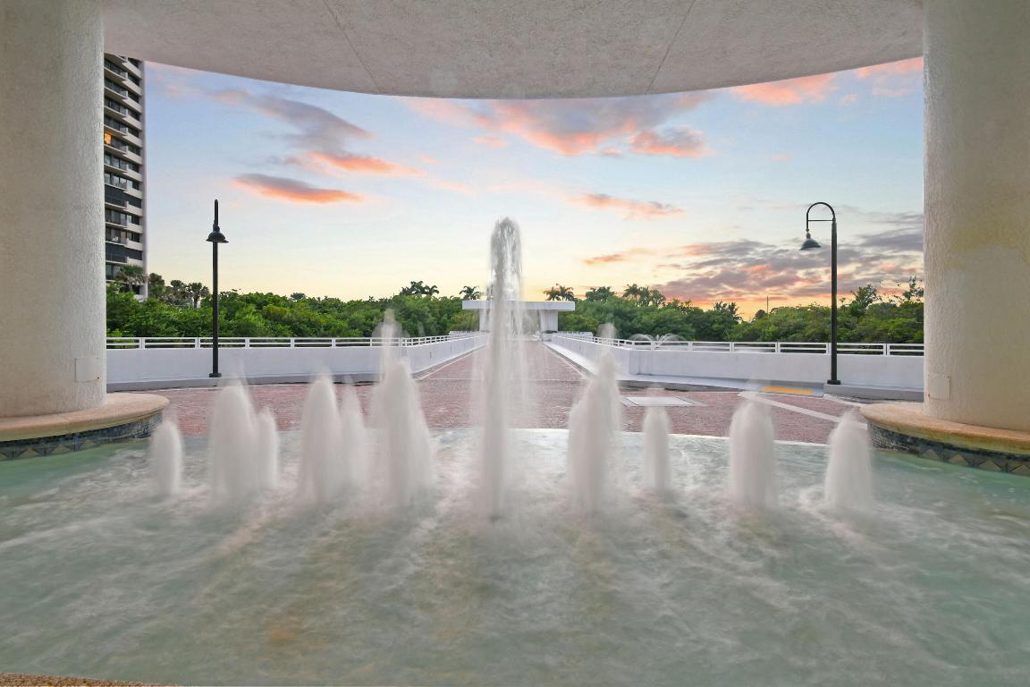 4600 N Ocean Drive 406