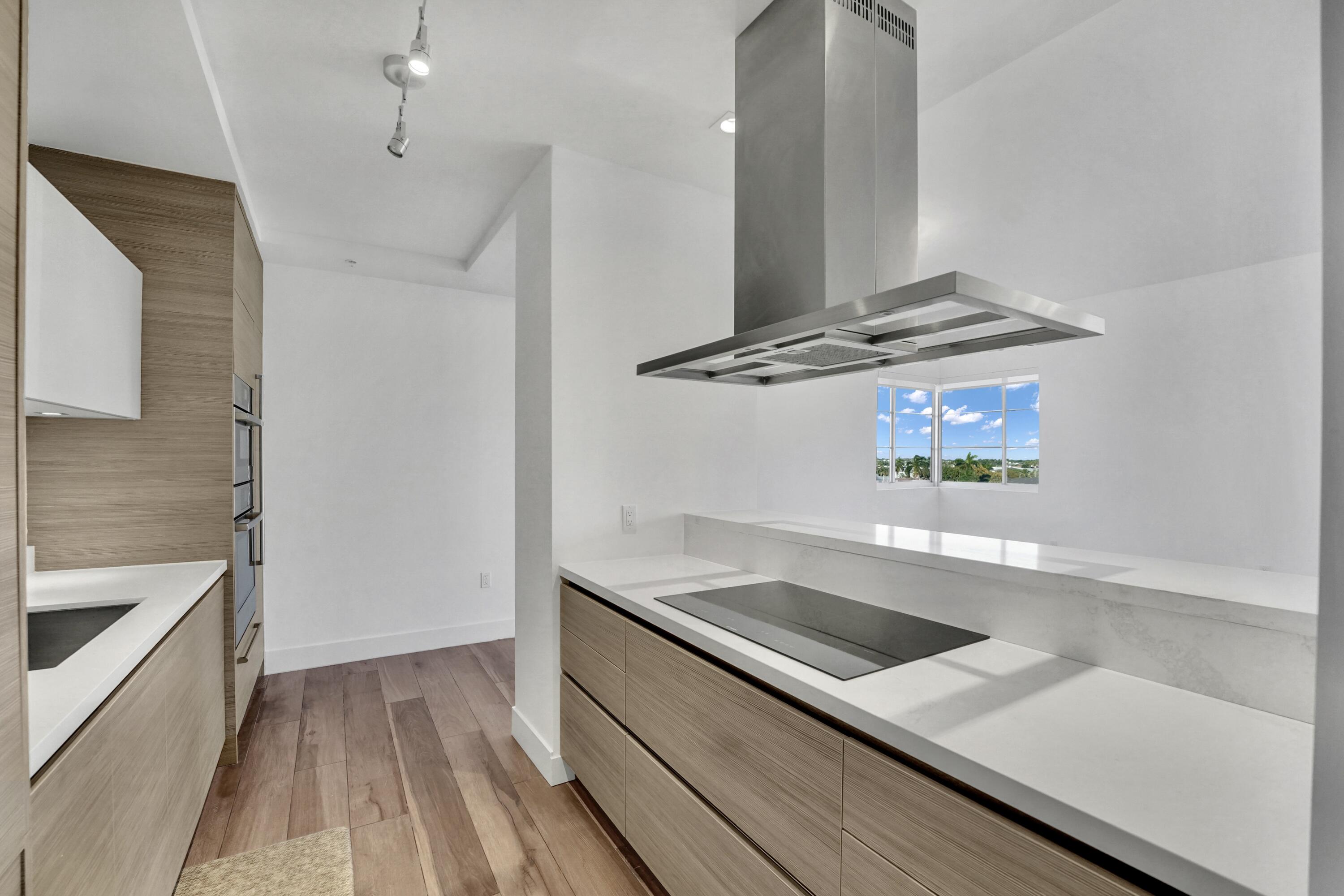 155 E Boca Raton Road 507