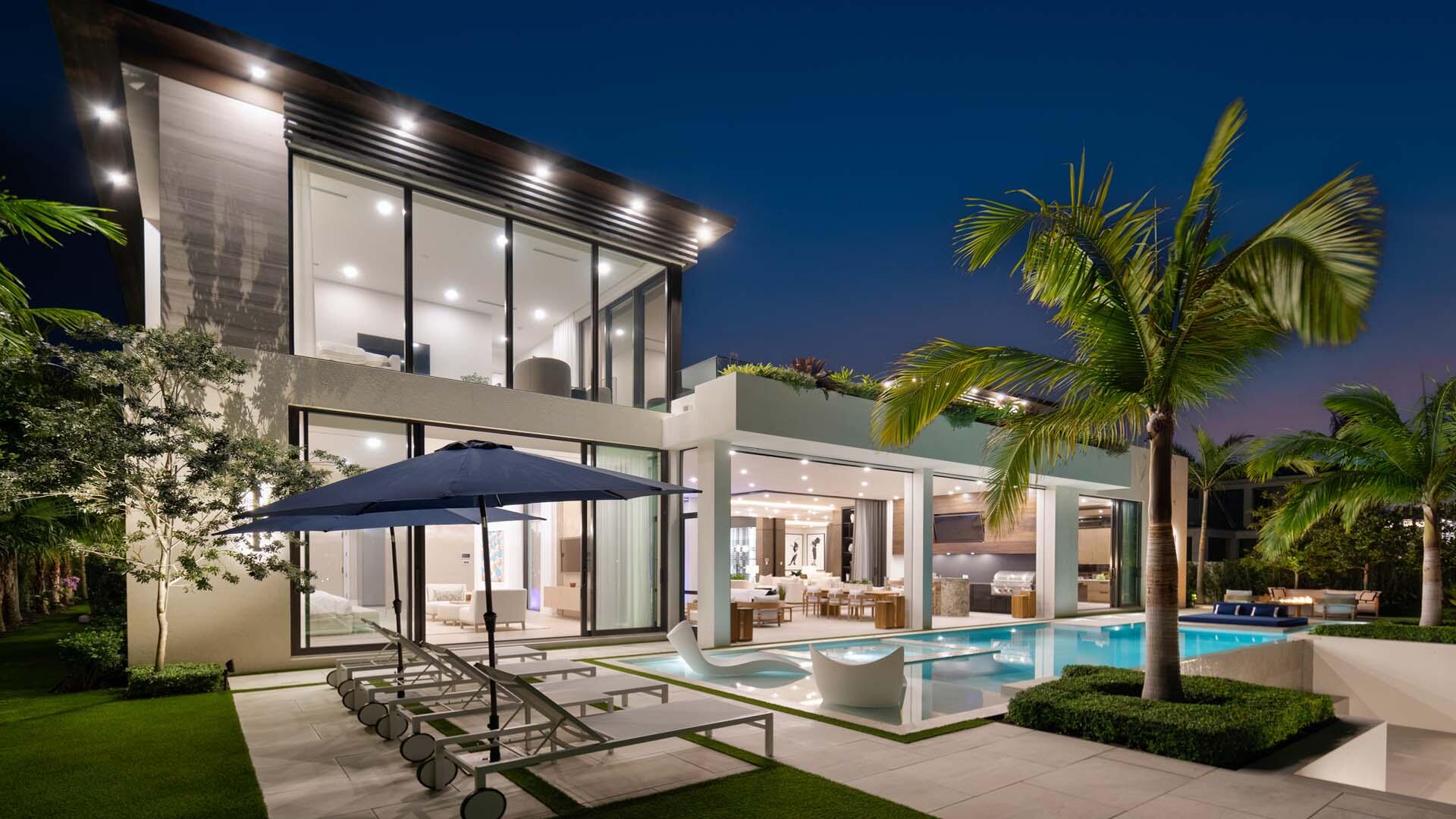 207 W Coconut Palm Road