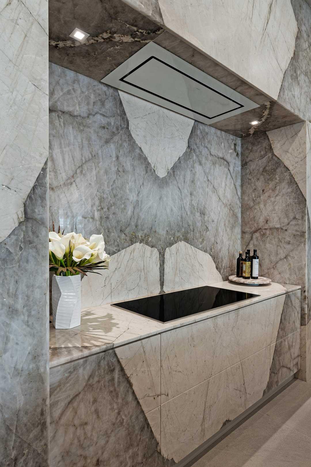 207 W Coconut Palm Road