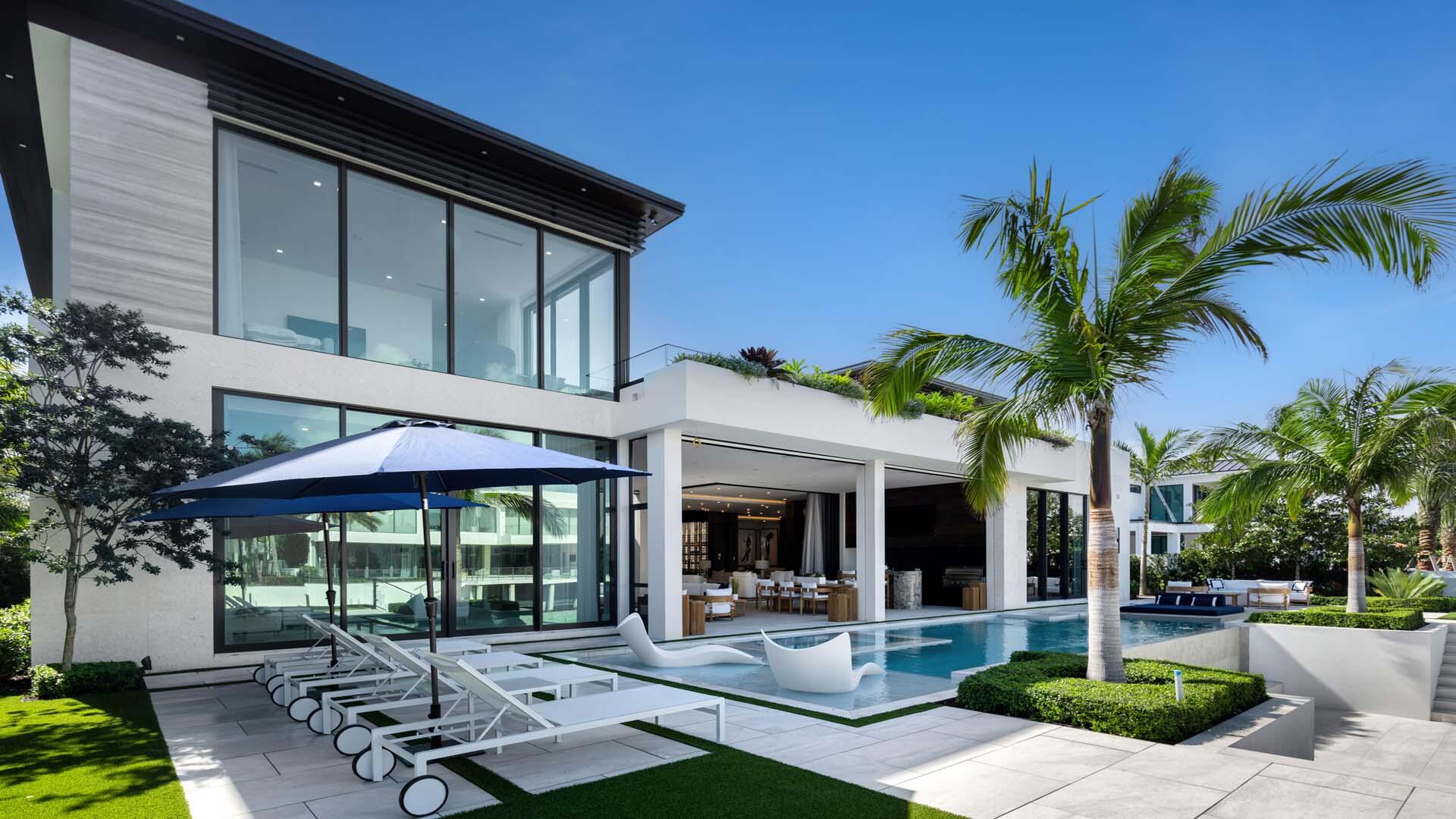 207 W Coconut Palm Road