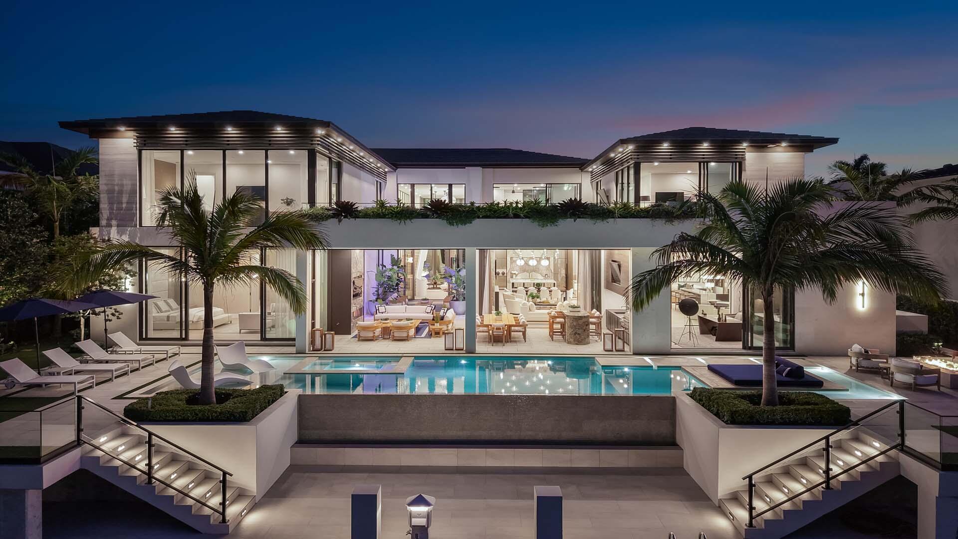 207 W Coconut Palm Road