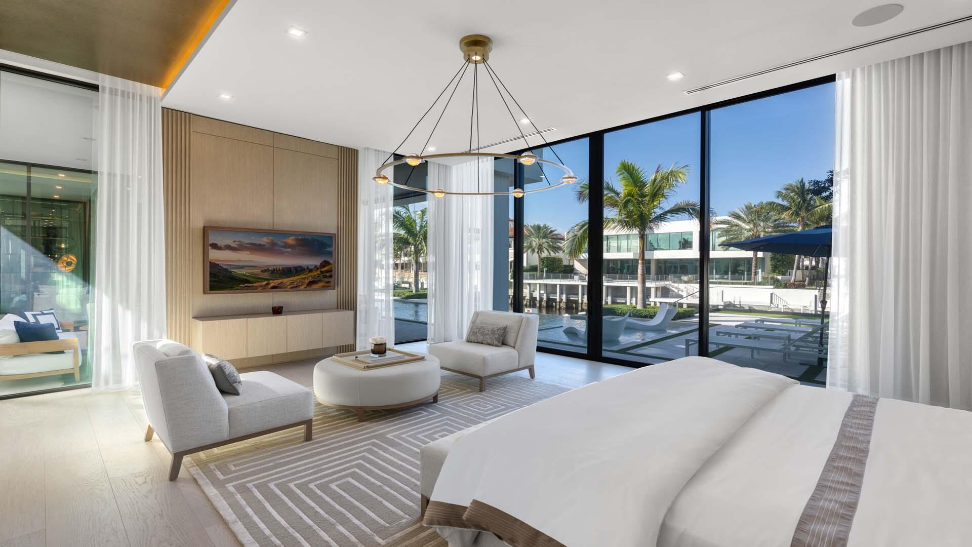 207 W Coconut Palm Road