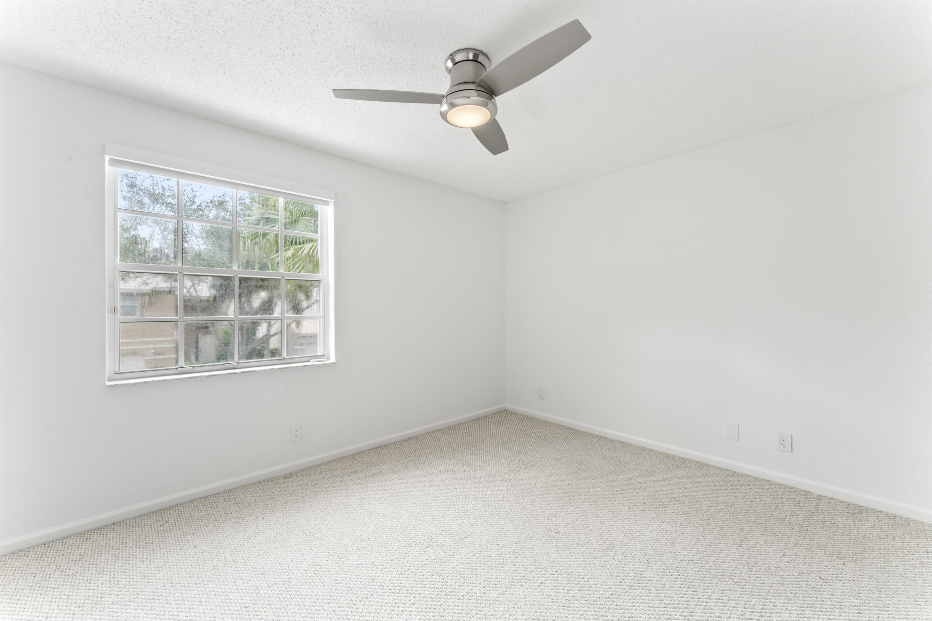 11447 NW 48th Court