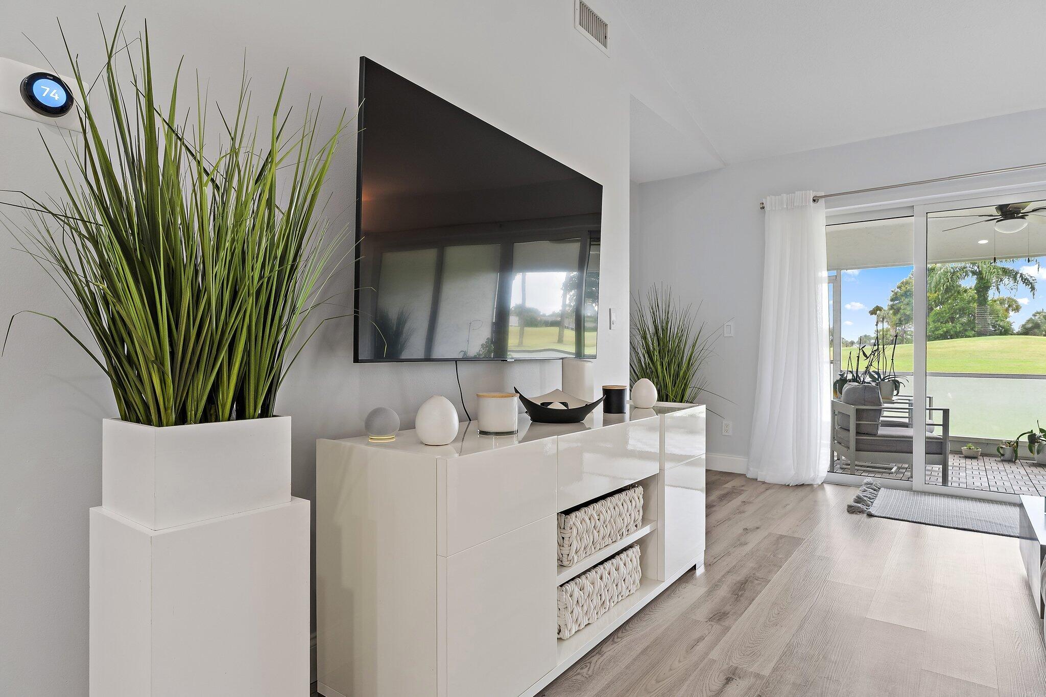 128 Moccasin Trail S