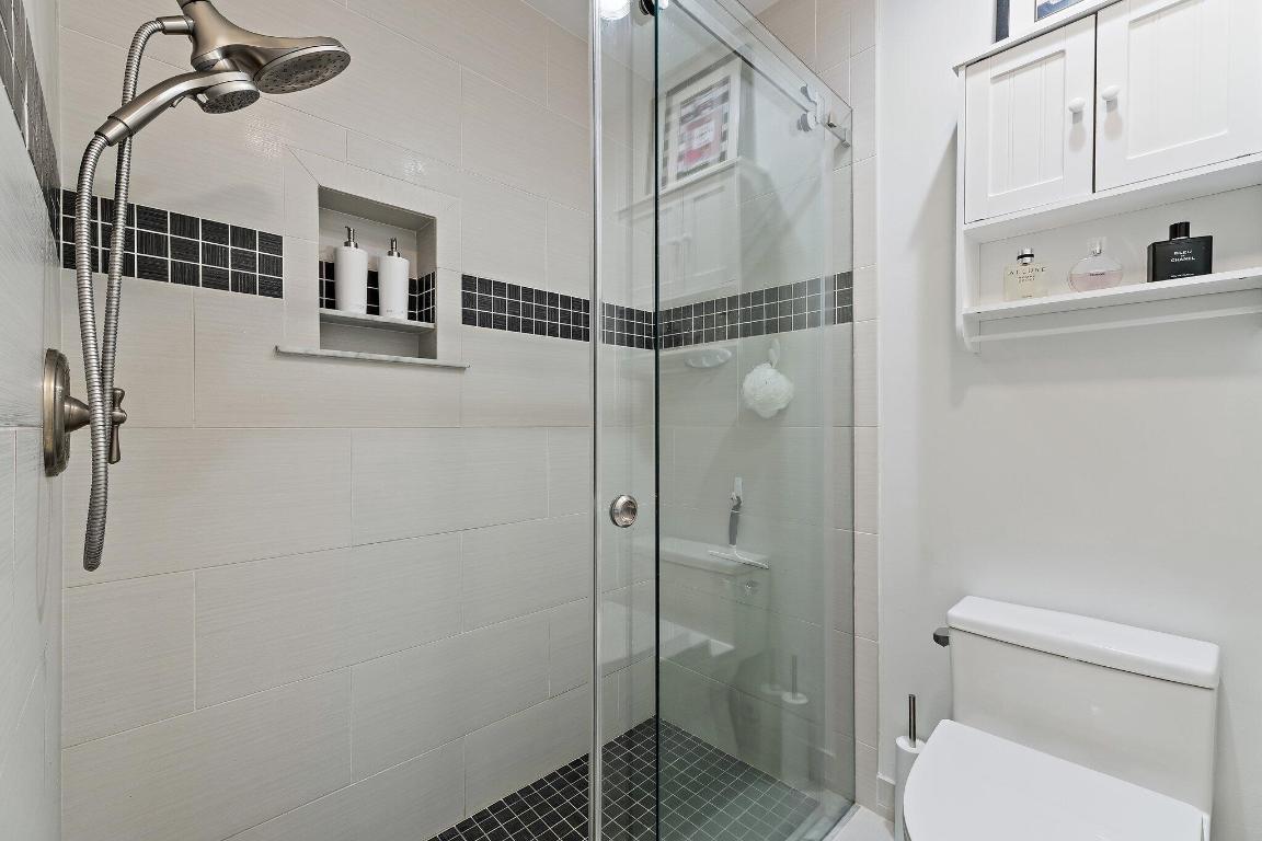 128 Moccasin Trail S