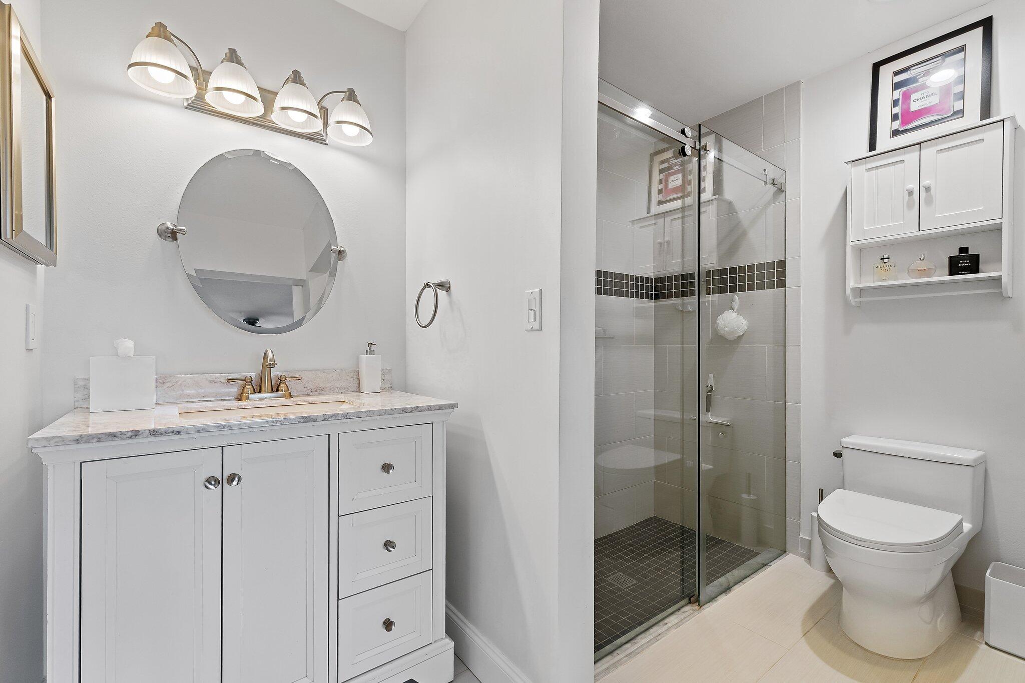 128 Moccasin Trail S