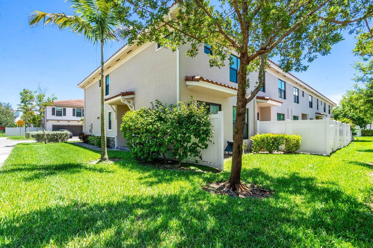 4111 Plum Tree Lane