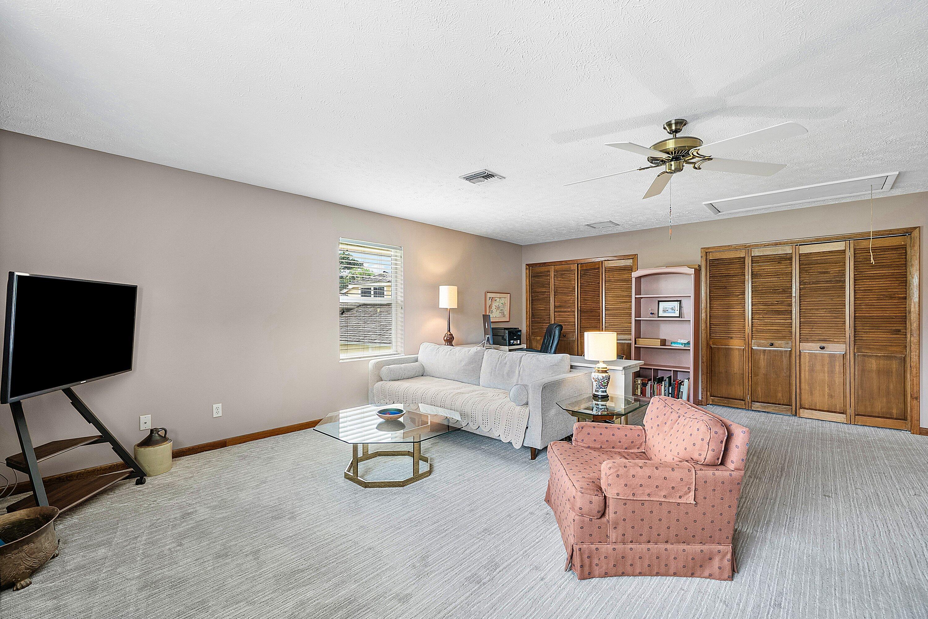7100 Lorraine Court