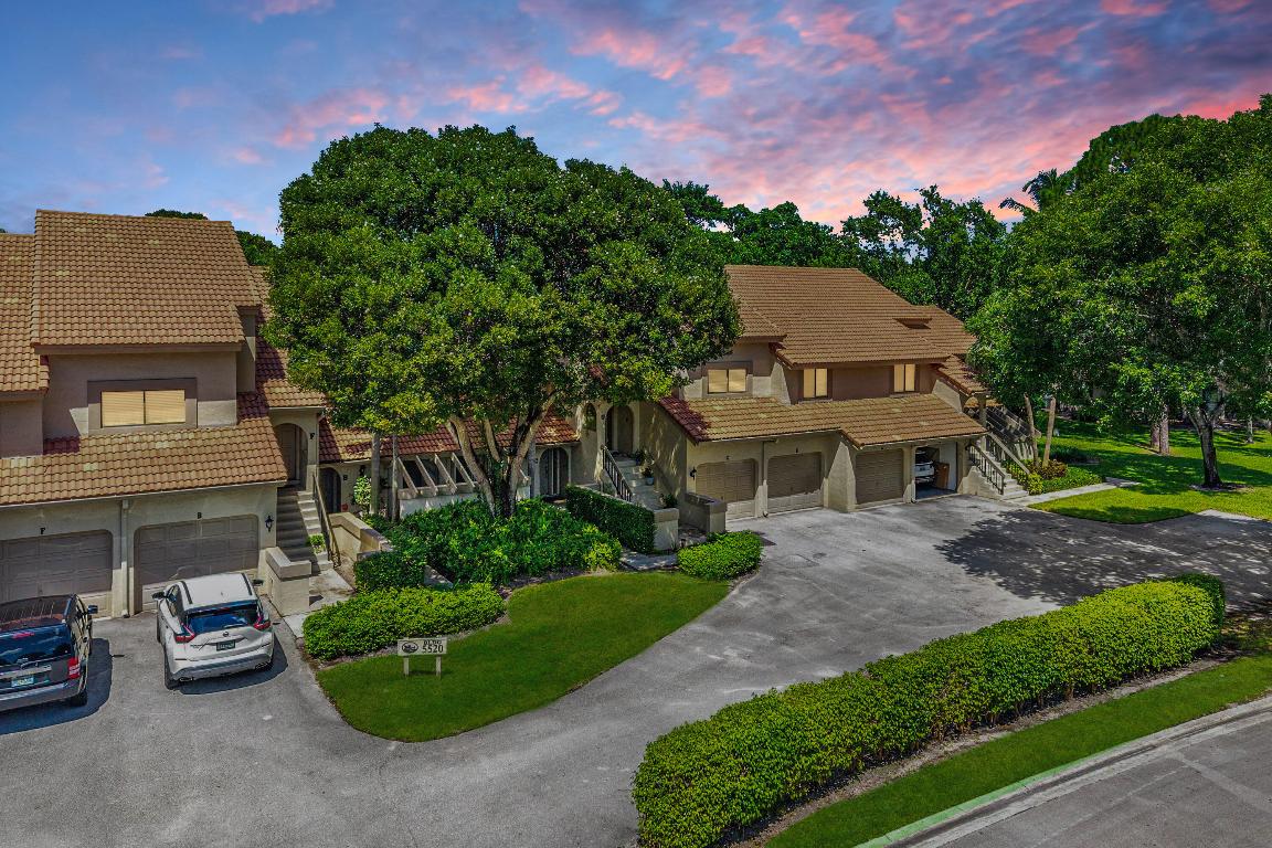 5520 Coach House Circle C