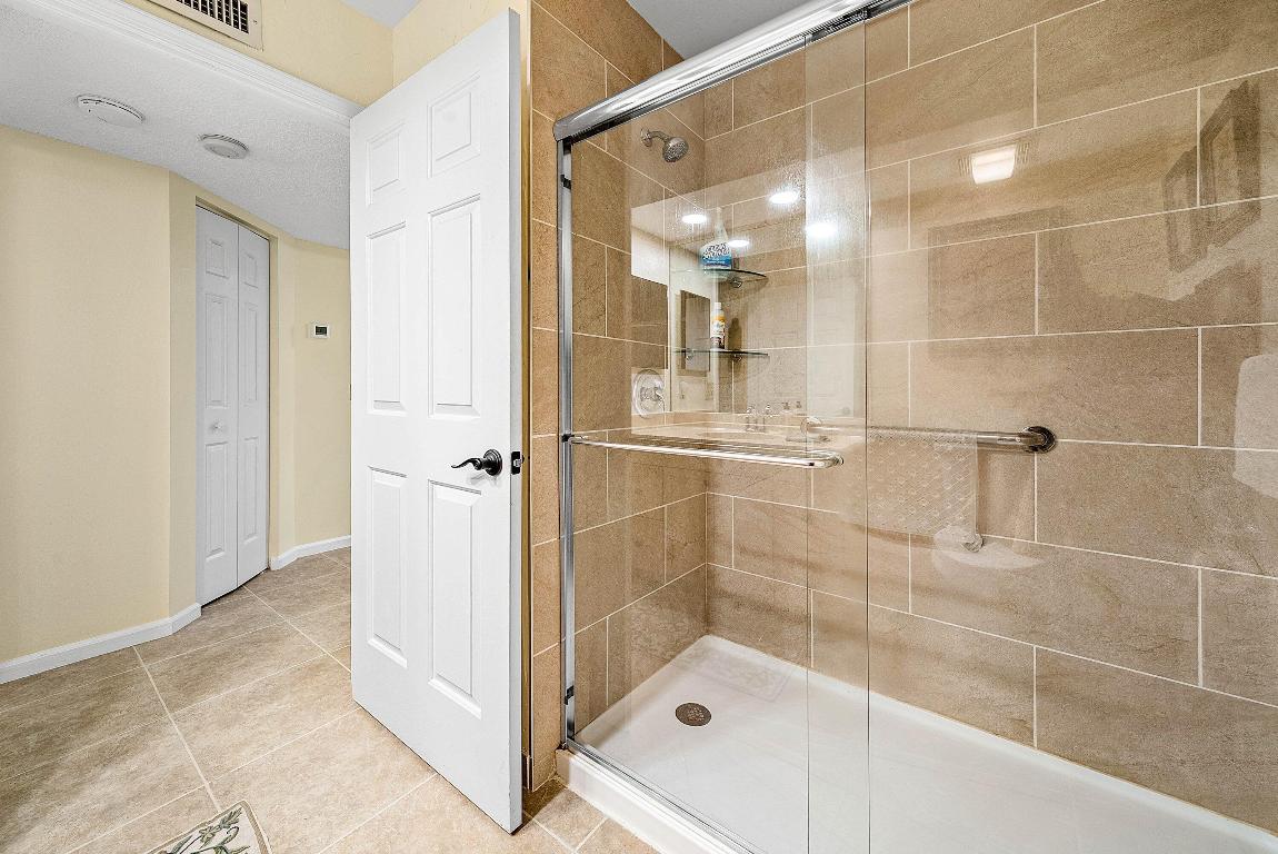 5520 Coach House Circle C