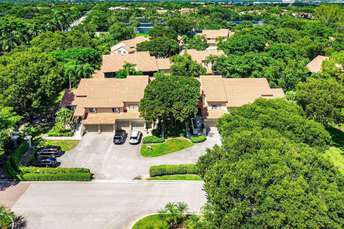 5520 Coach House Circle C